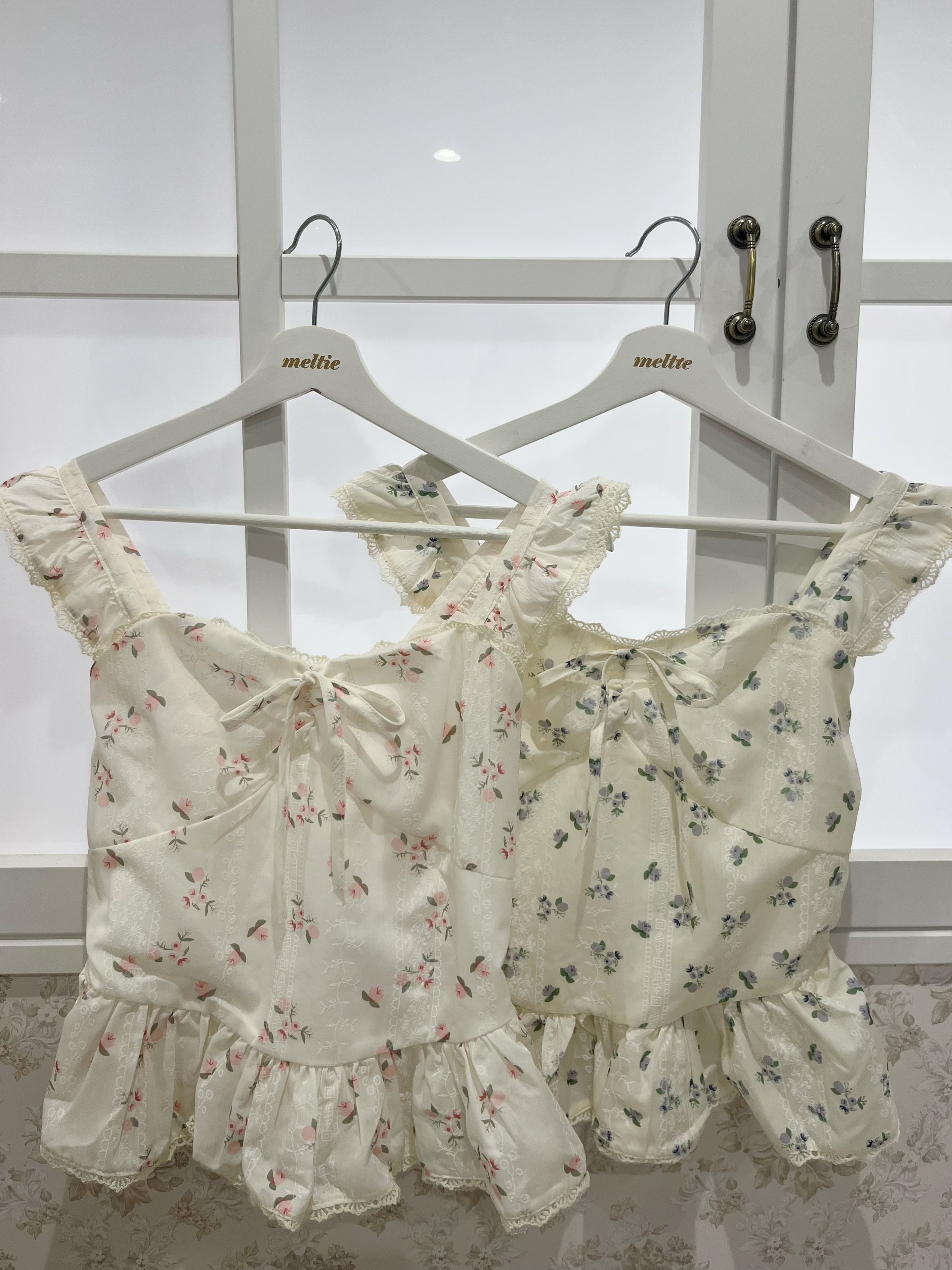 tiny flower frill cami