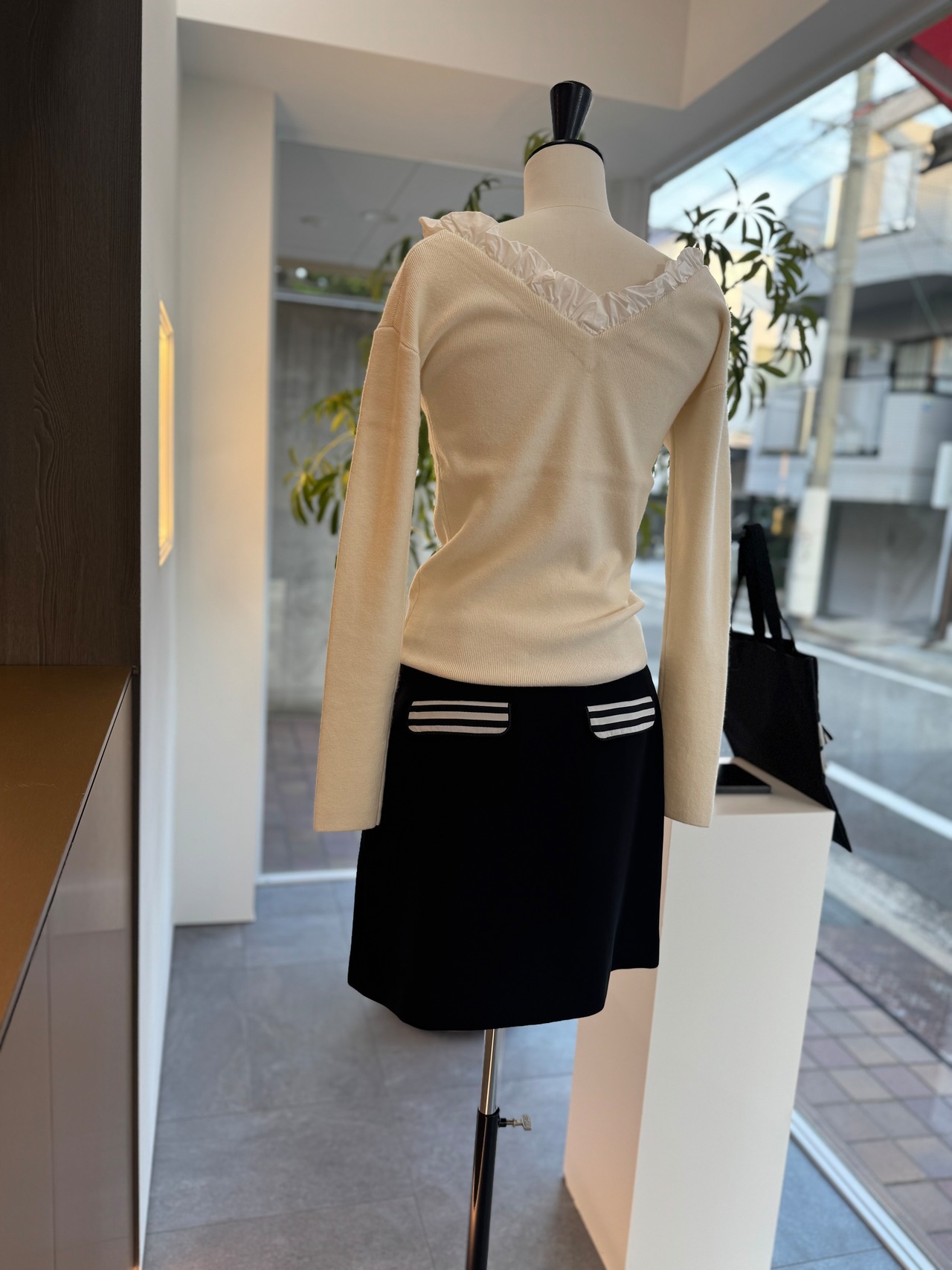 BORDERS at BALCONY  バックフラップスカート　BACK FLAP SKIRT