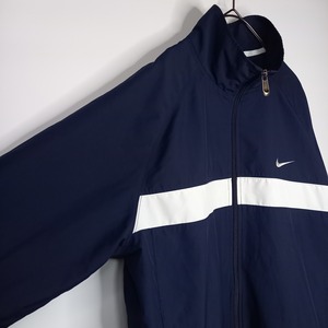 ナイキ　ナイロンジャケット　ブルゾン　裏メッシュ　刺繍ロゴ　スウッシュ　ネイビー　L