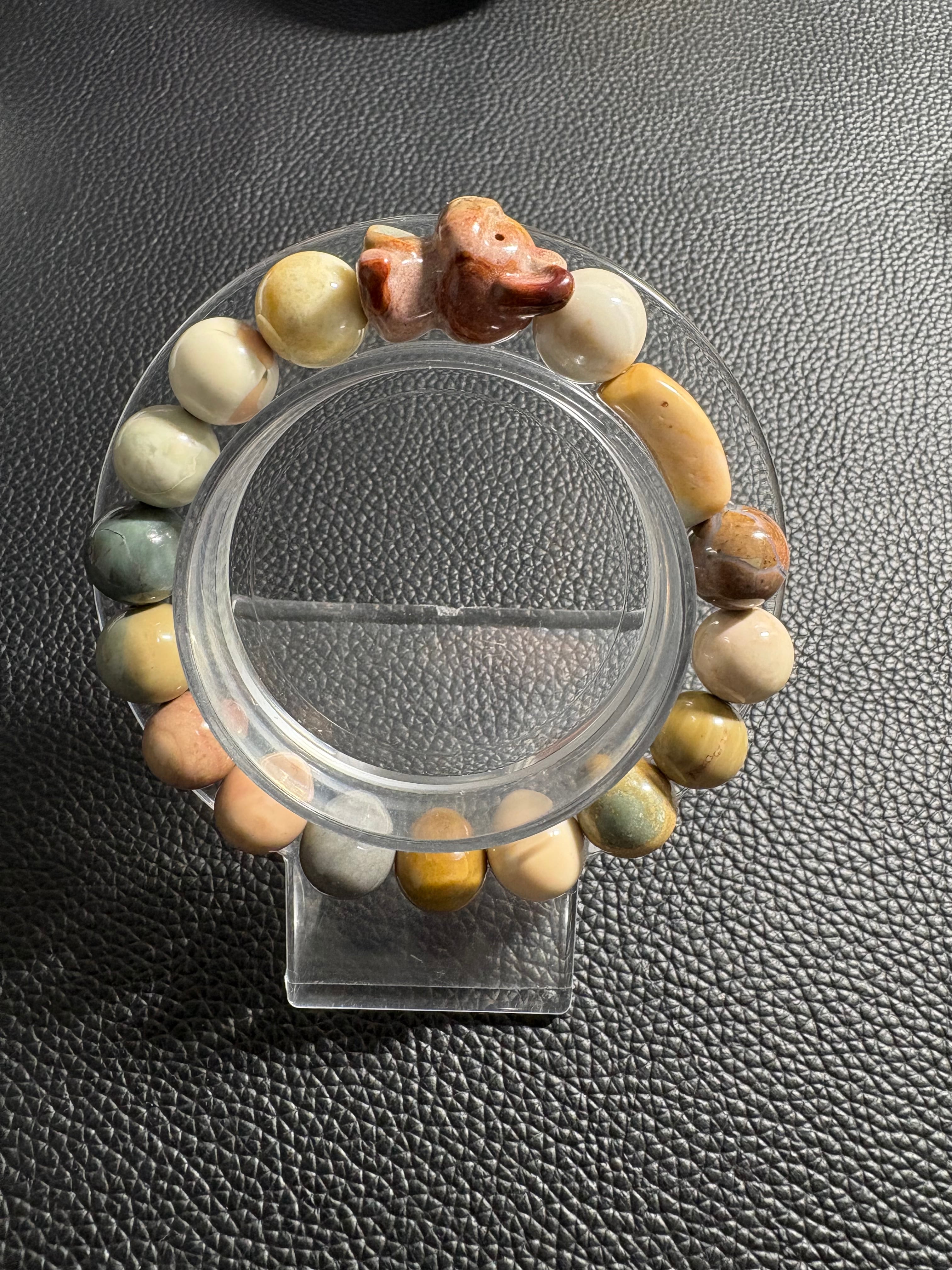 ⭐空⭐アラシャン瑪瑙のワンコブレスレット アラシャン瑪瑙✖️犬モチーフデザインブレスレット | happiness_stone