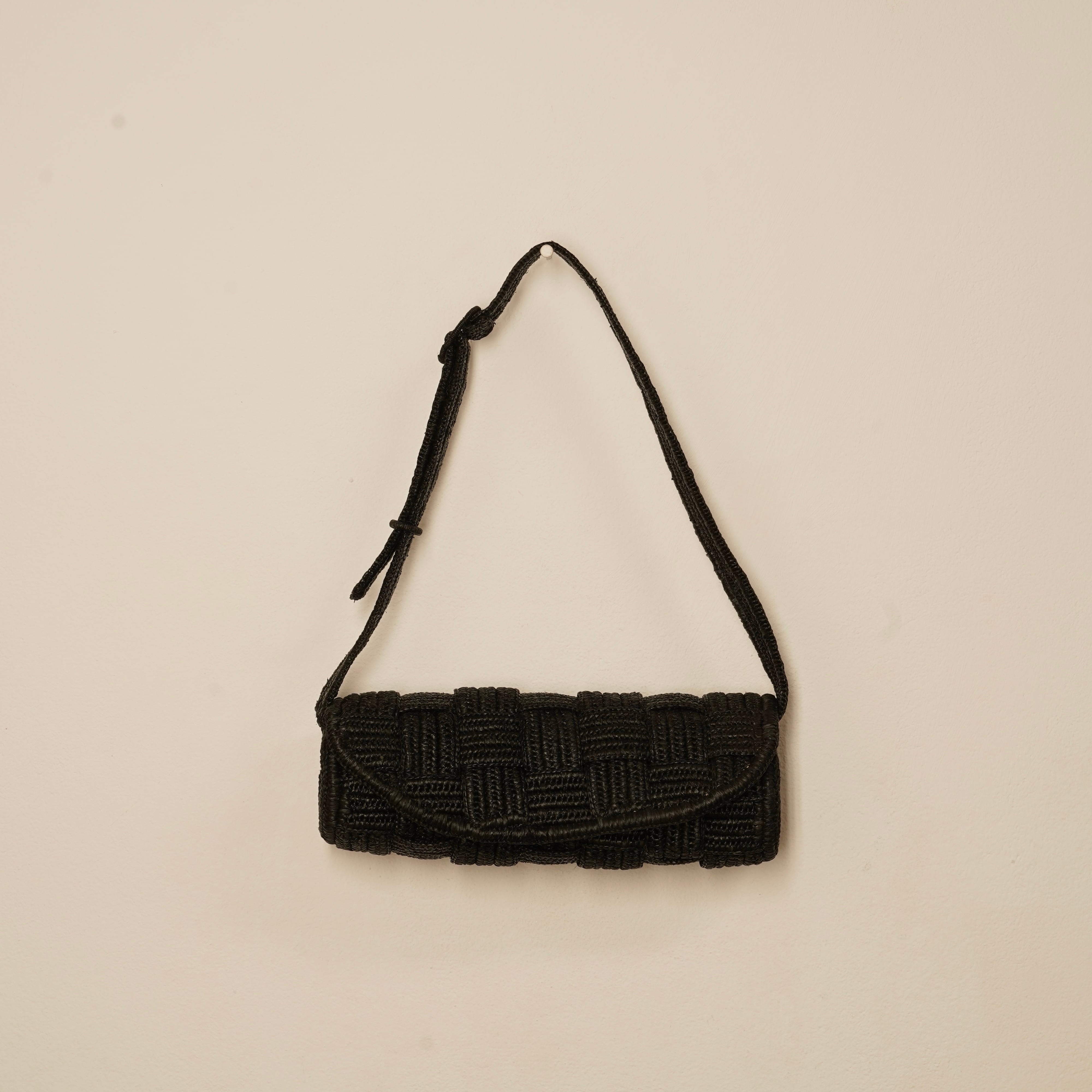 Lona bag - Black | AMPIANA