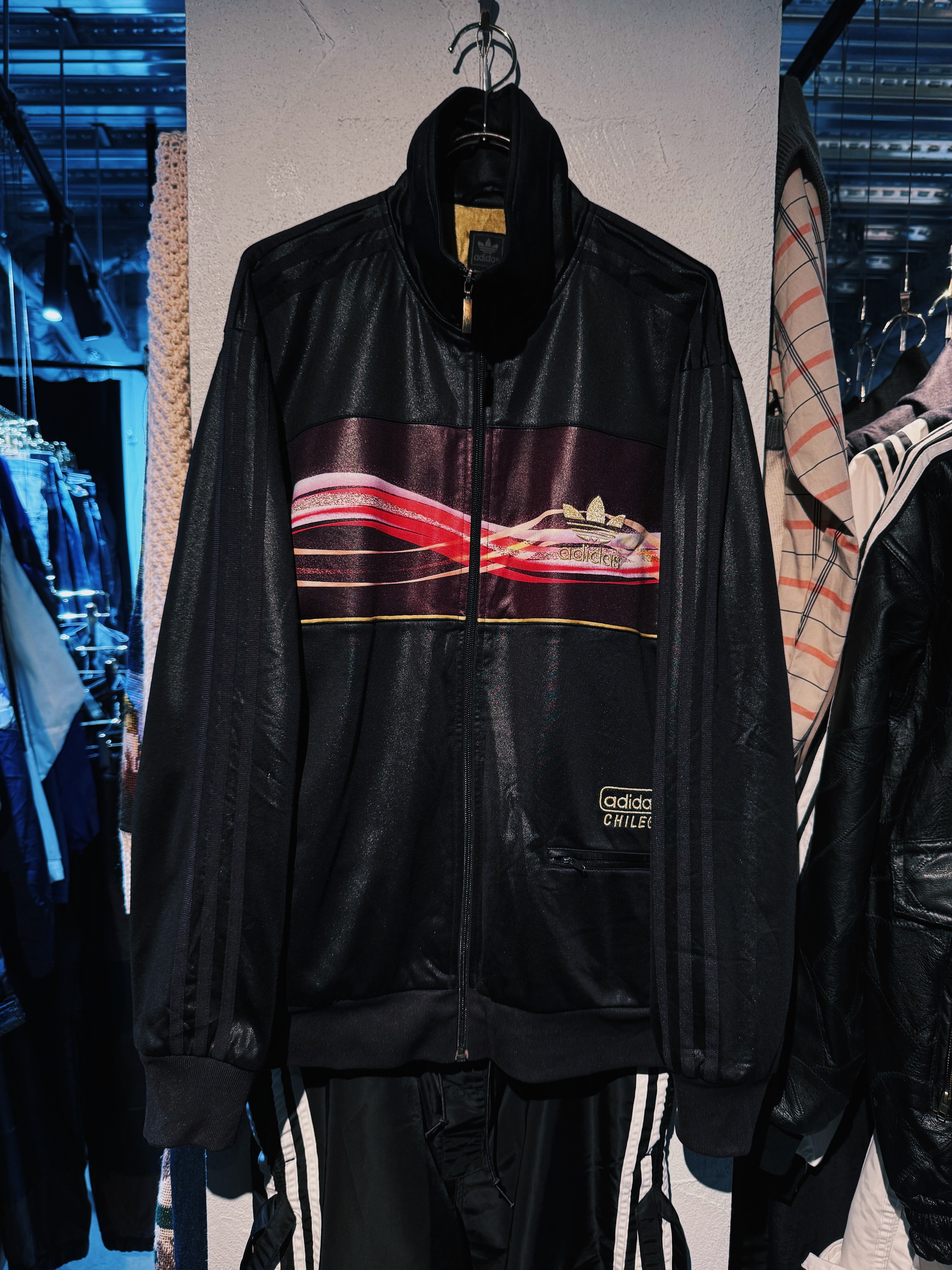 【D4C】"ADIDAS Originals CHILE62”Trefoil design switching color track jacket