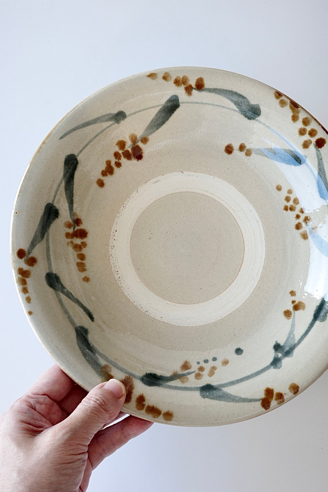 koniji　No.140　新品　やちむん 7寸(21cmくらい) | 陶芸工房ふじ