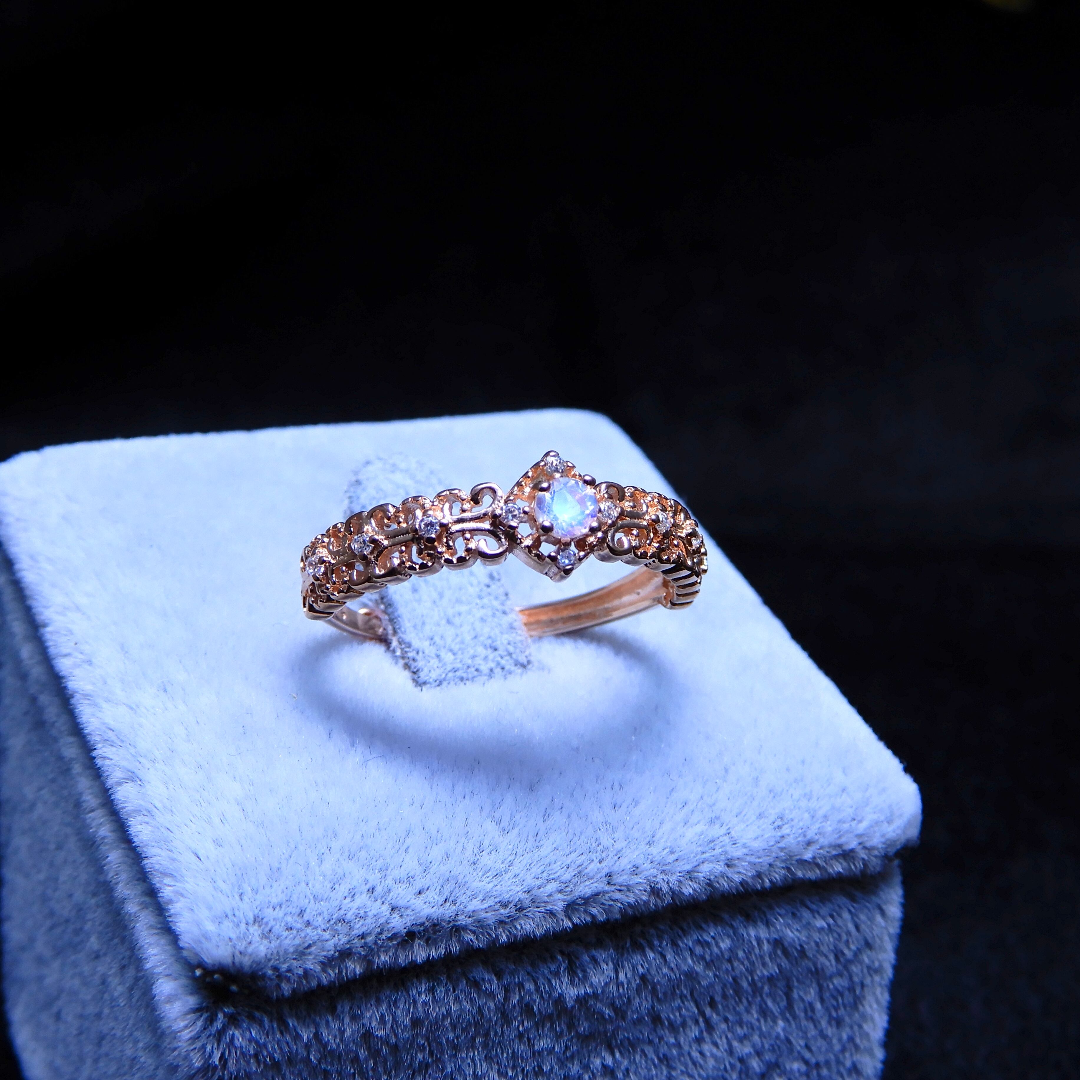 リング♦︎レインボームーンストーン♦︎PGカラー《0044》