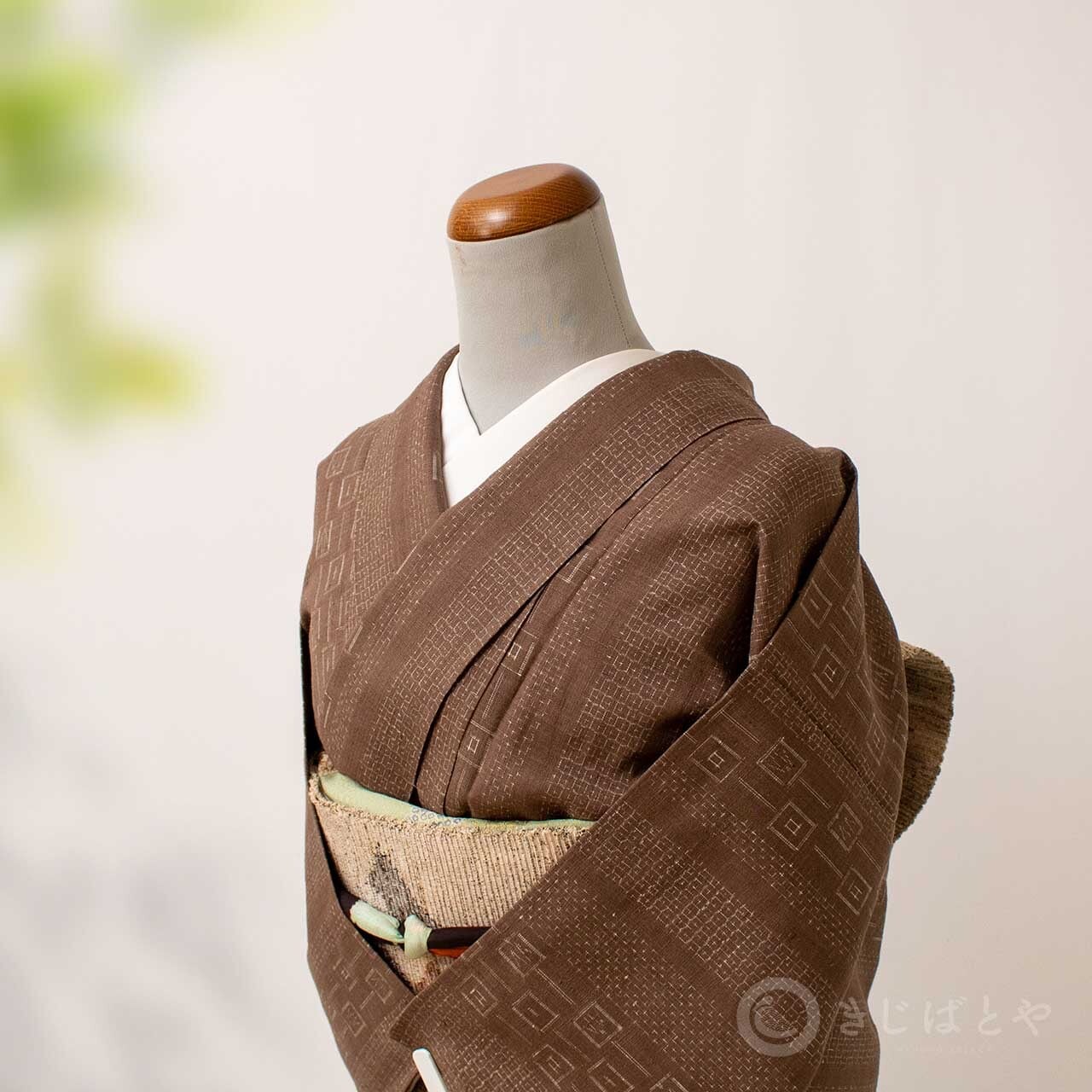 正絹紗 黒地にモザイクのような夏着物 | きじばとや