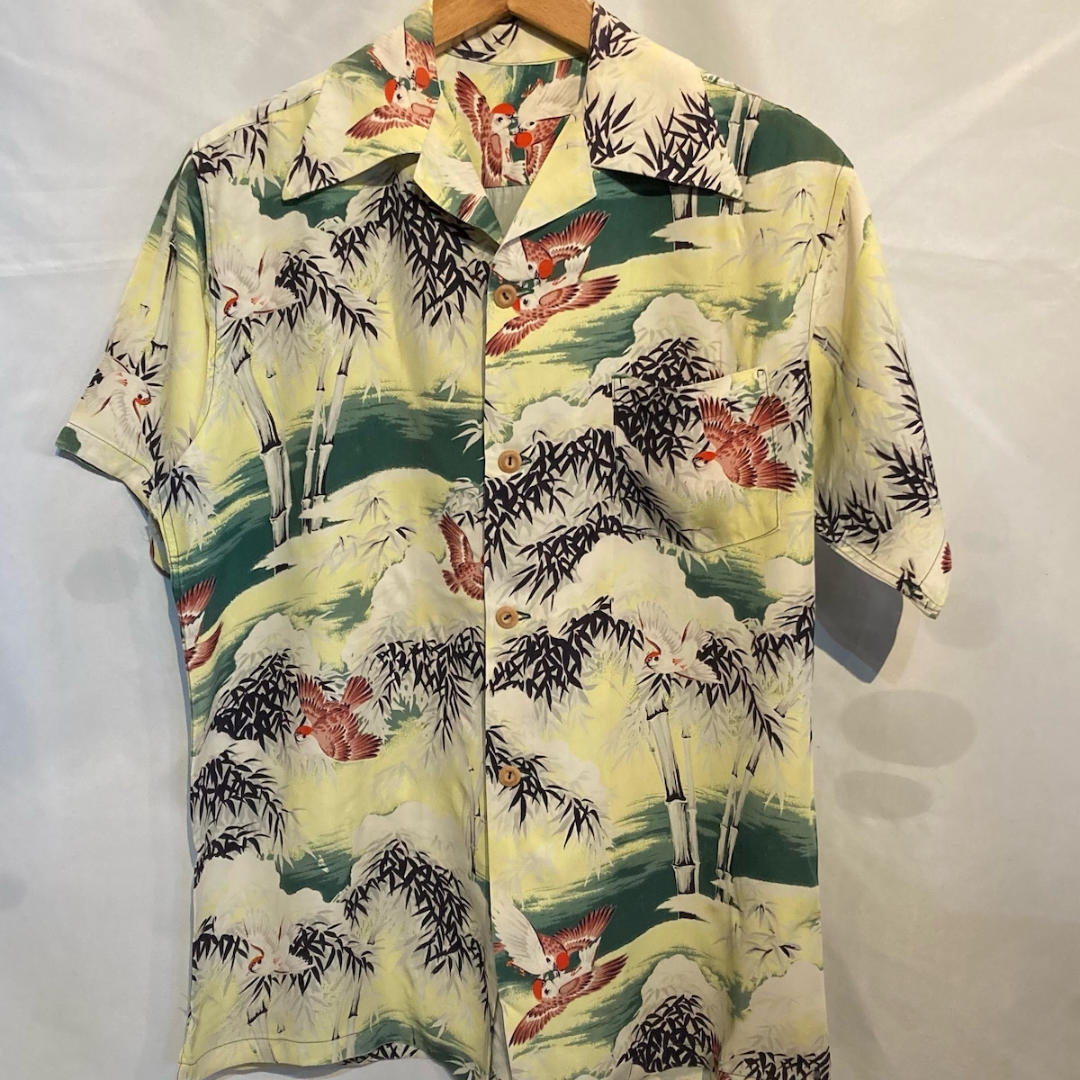 50s ヴィンテージ 和柄 ハワイアン アロハ シャツ 雀 | 旅する古着屋  