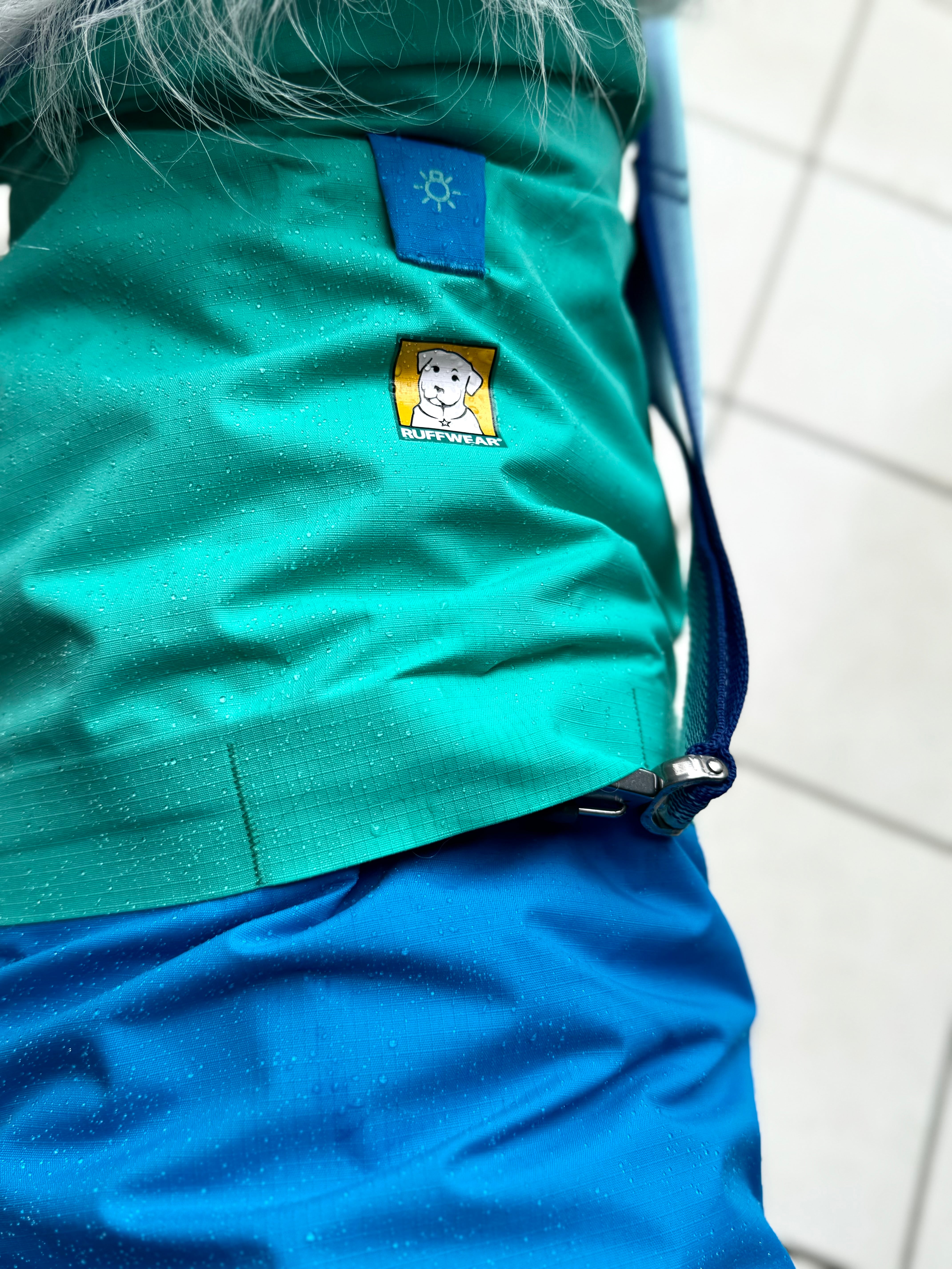 犬・RUFFWEAR/高機能レインコート ・サンシャワー ジャケット /ブルー