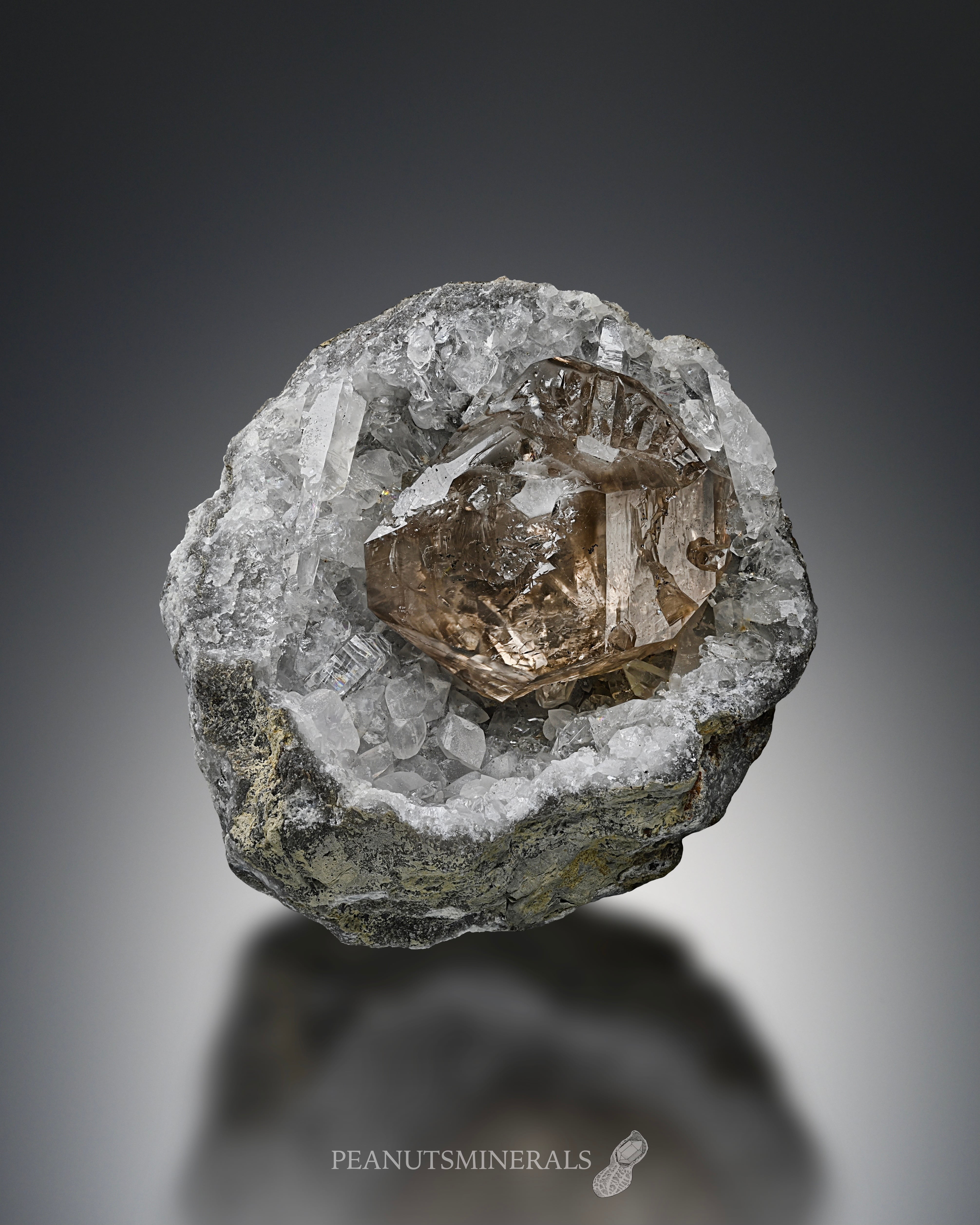 スモーキークォーツ　781g スモーキークォーツ【Smoky Quartz】ドイツ産 | PEANUTS MINERALS