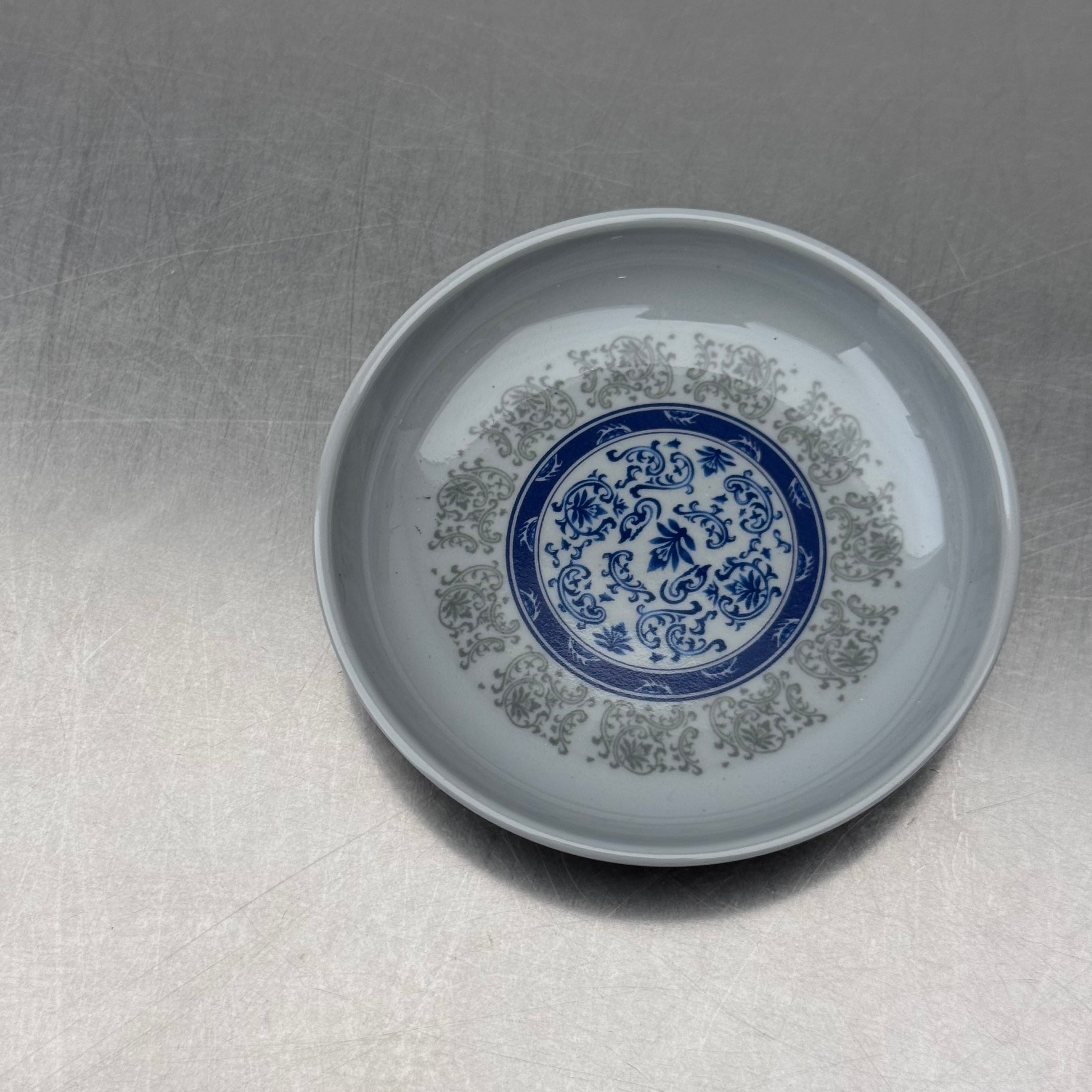 台湾雑貨】ナイトマーケット ブルー花柄 ミニ小皿 醤油皿 タレ皿 中華
