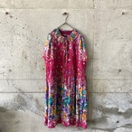 Vivid pleated collar one-piece