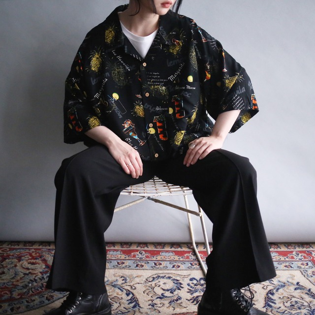 black base art cocktail pattern loose h/s shirt