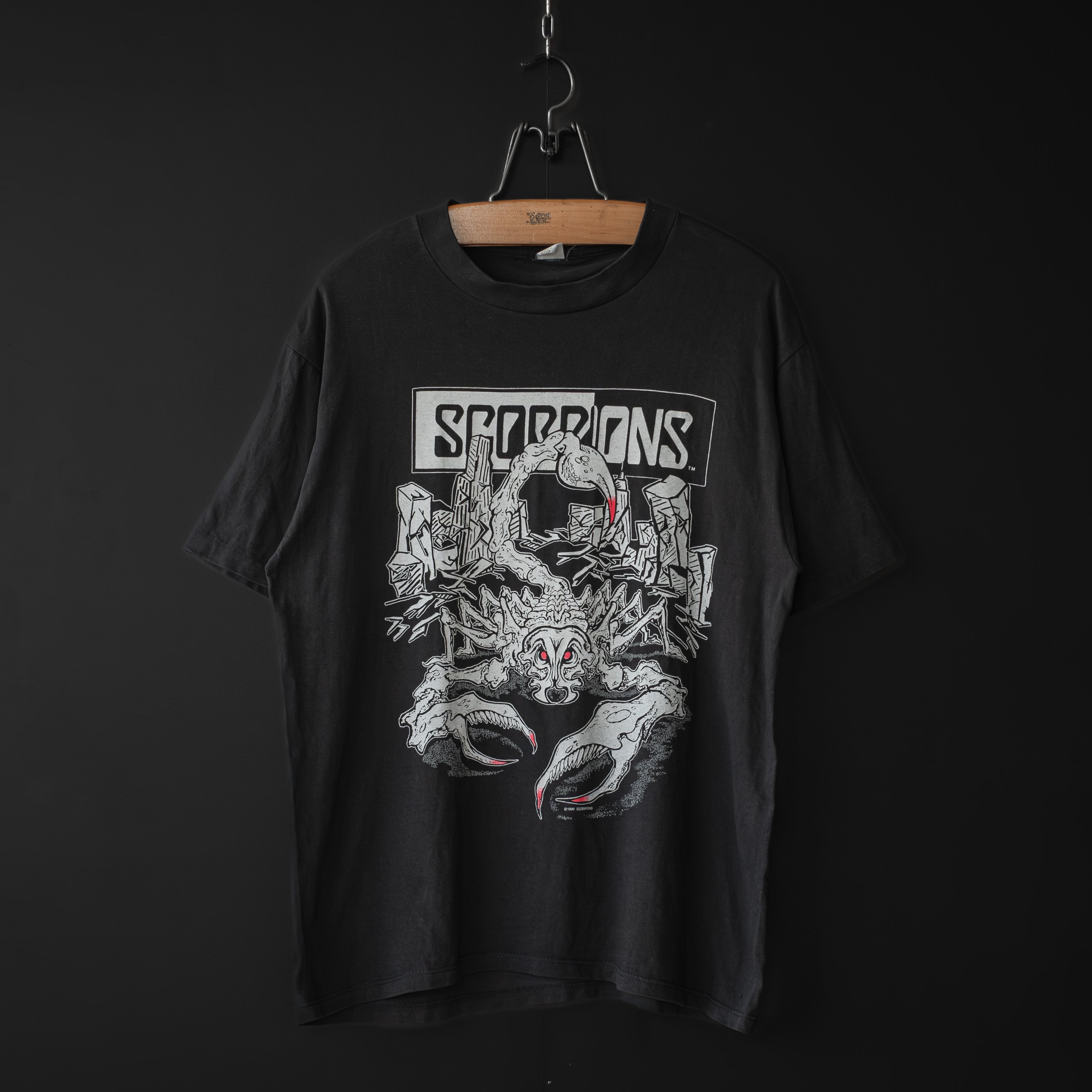 Scorpions スコーピオンズ tour Tシャツ 90-91 バンドT used- 1990-91 Scorpions tour tee (Tease Me Please Me) | dros dro