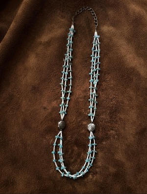 【80's Vintage Navajo】Turquoise & Shell Three-Strand Necklace
