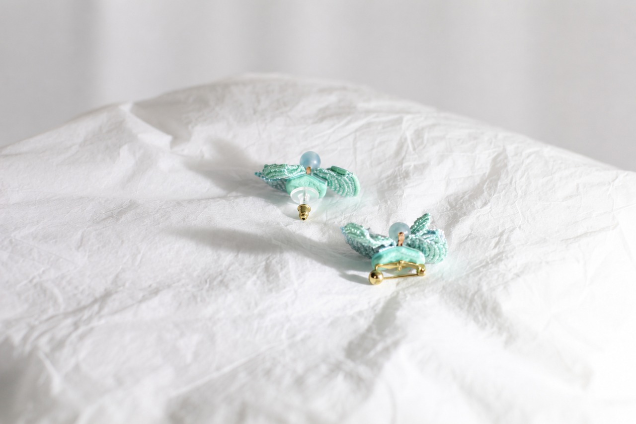 【tamas】ēli ēli / Blue ピアス〈片耳用〉