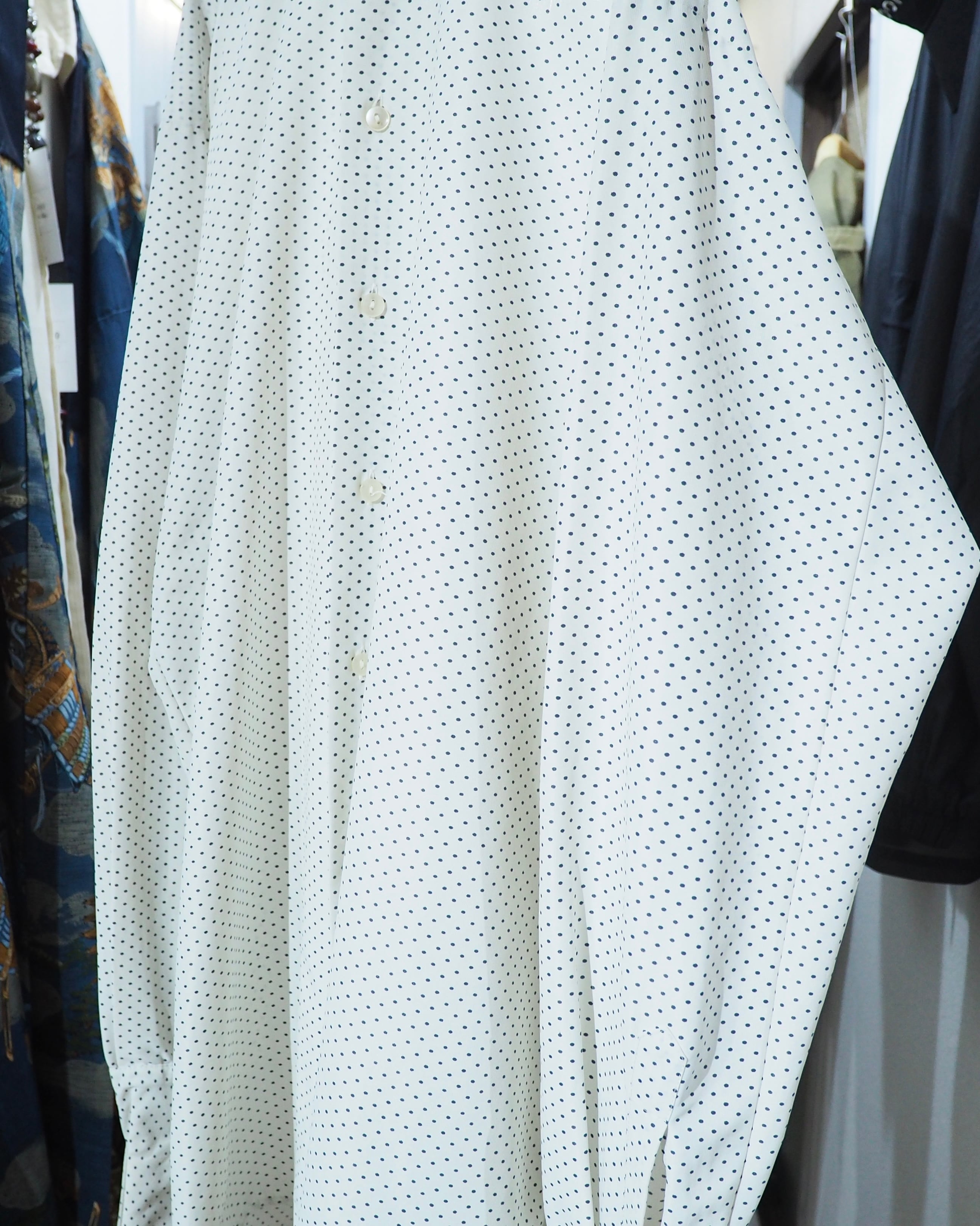1970s ” Nyltest ” Dot pattern vintage Drape loose shirt