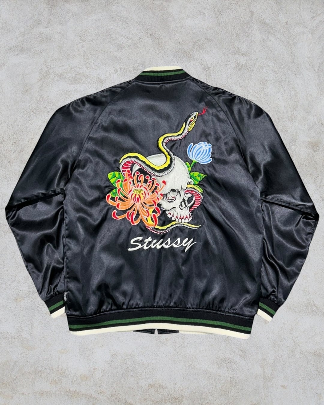 Special!!】00's old stussy Souvenir Jacket “スカジャン” “Skull