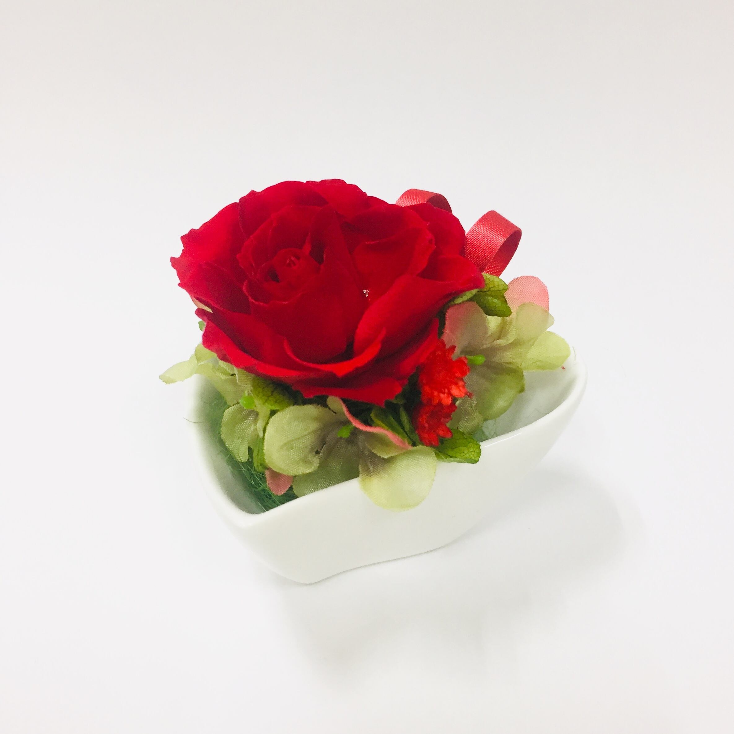 プリザーブドフラワー プリザードフラワー クリアケースL 付き 花柄おサルさんと一輪の薔薇 プリザーブドフラワー ピンク プレゼント お祝い