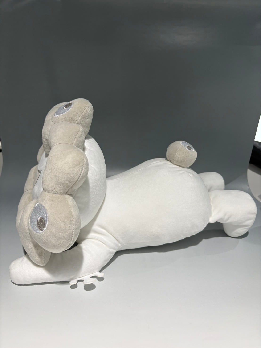 第2次受注】EXPO2025 ミャクミャク 這型ぬいぐるみ(L) 白ミャクミャク