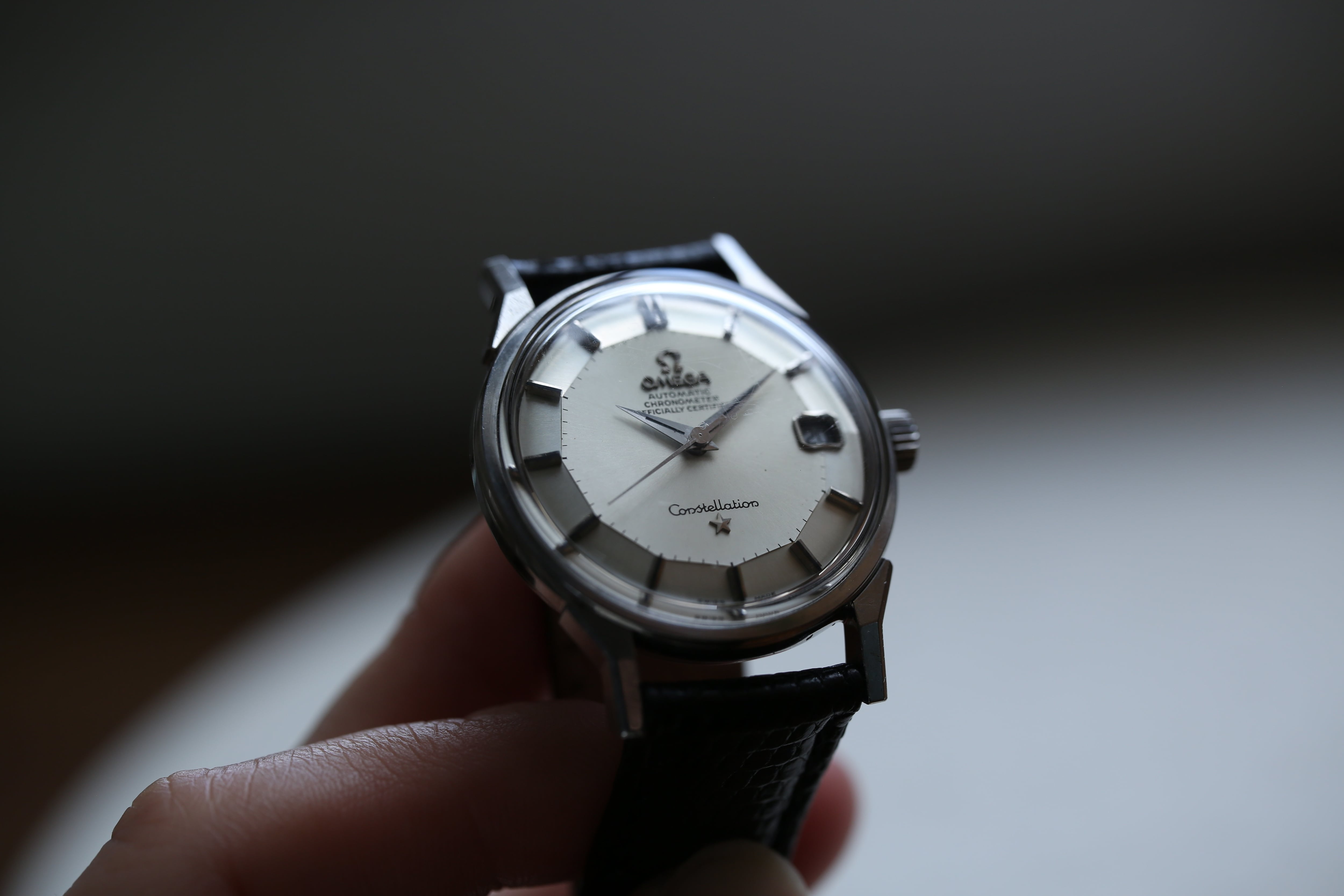OMEGA】 1972年製 オメガ コンステレーション 12角 デイト ブラック