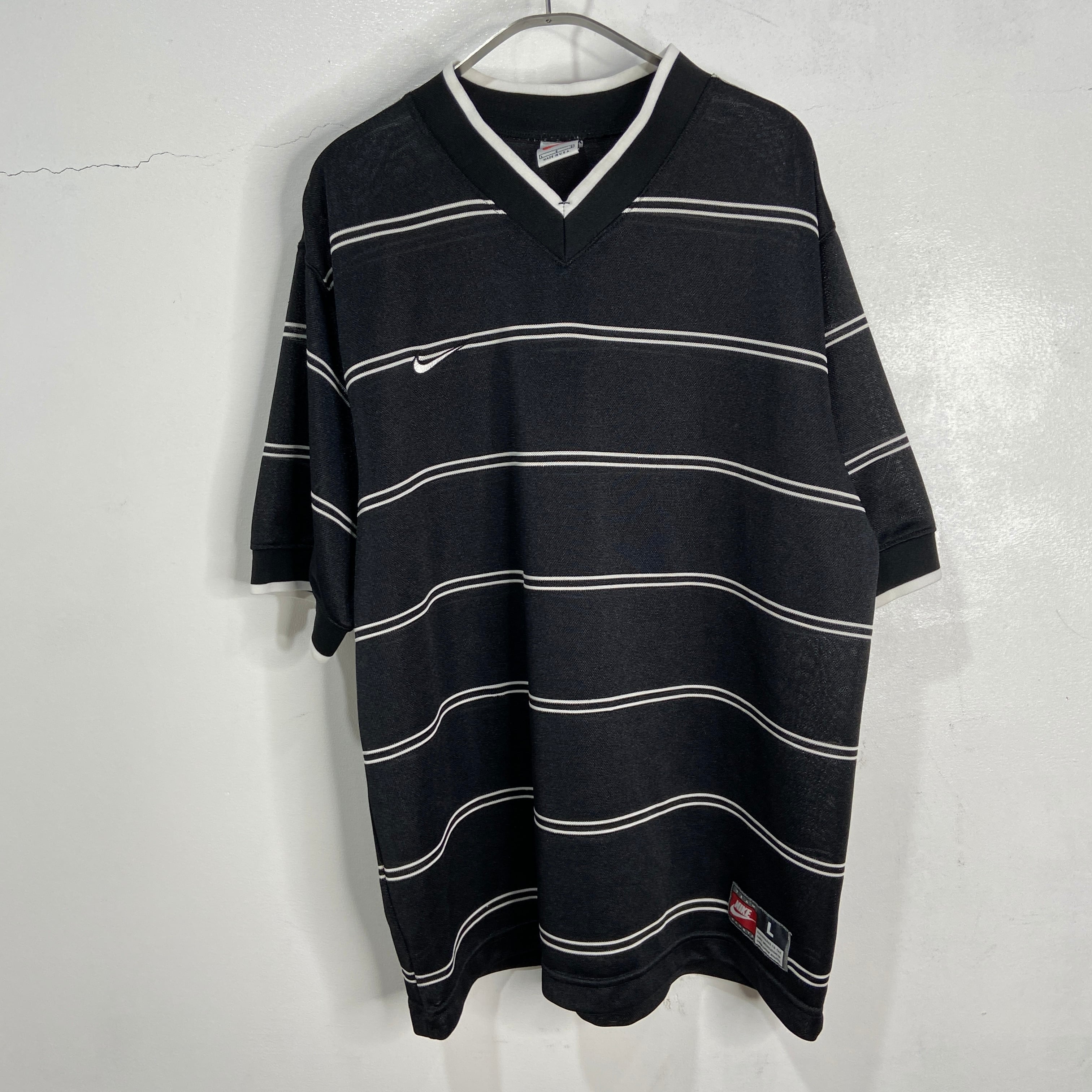 90s USA製 NIKE メッシュボーダー柄ゲームTシャツ Vネック 黒 L | 古着  