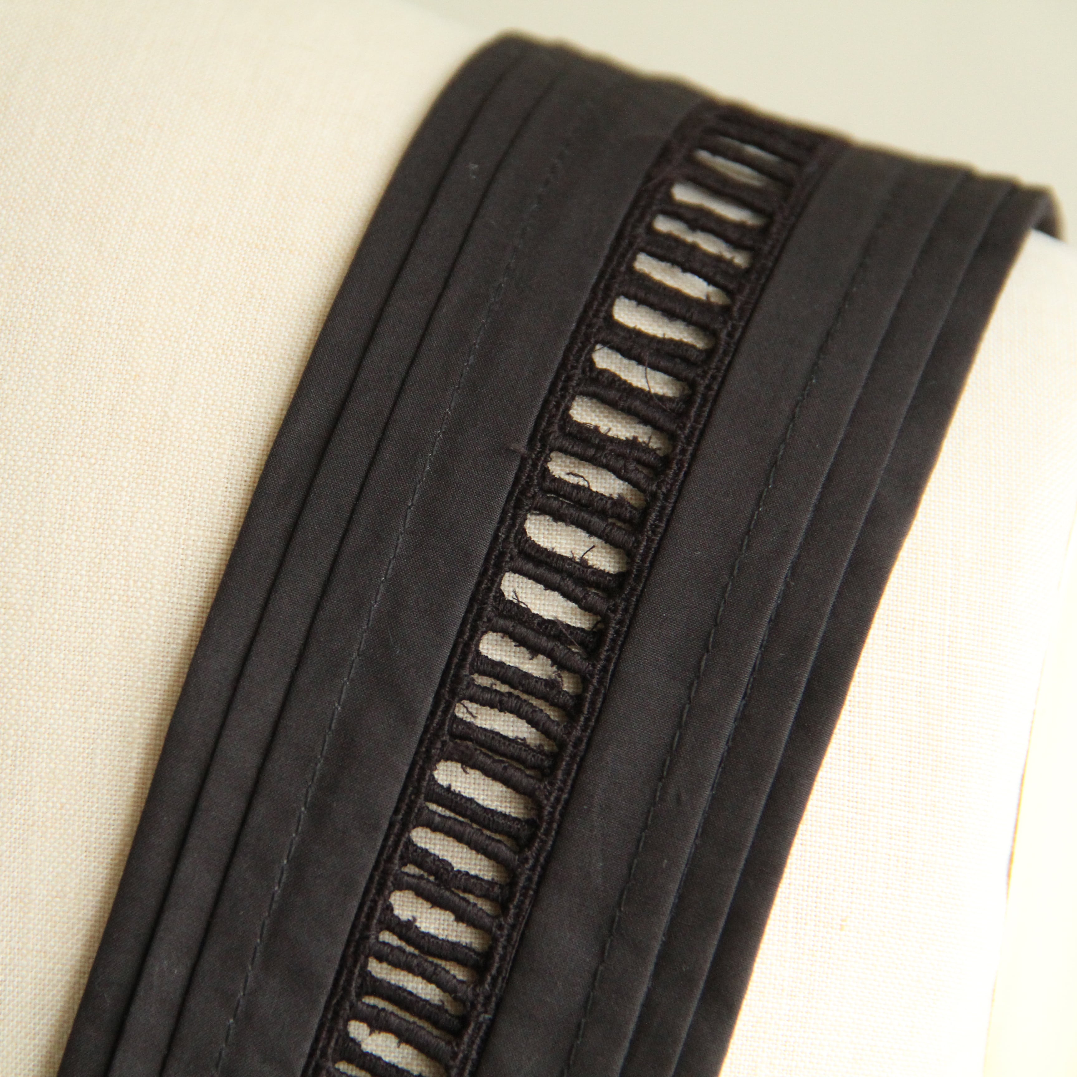 JUN MIKAMI Raffle tops | Terminal