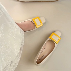 Cream Square Buckle Block Heel Pumps T4381