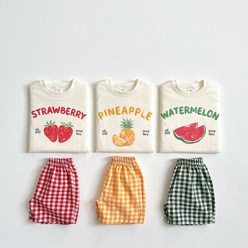 BABY&KID】夏作フルーツプリントTシャツ＆チェックショートパンツ2点