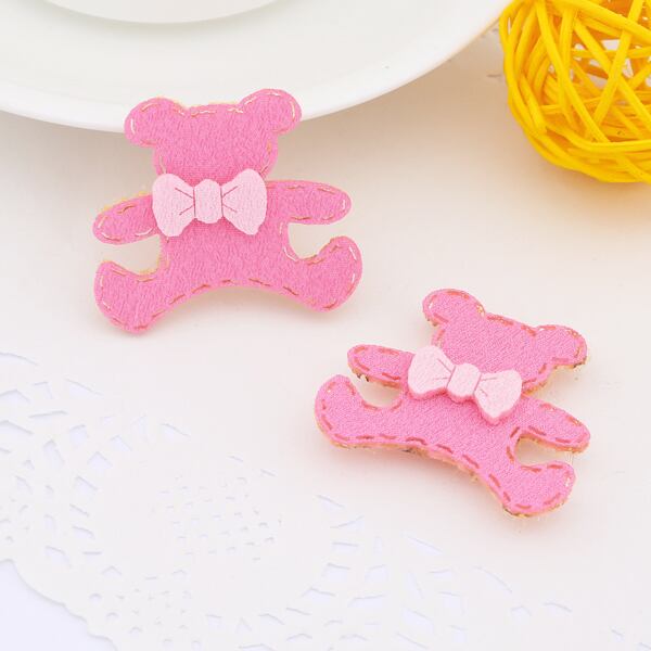 ヘアピン キッズ　子供 かわいい くま 蝶ネクタイ ピンク