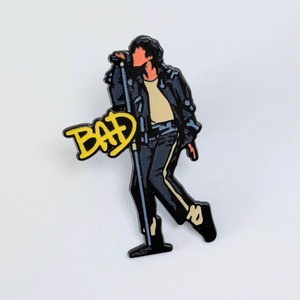 送料無料！ ★ピンズ PINS★ピンバッジ 【  マイケルジャクソン（Michael Jackson) 】“BAD” 〚アメリカン雑貨 アメトイ〛