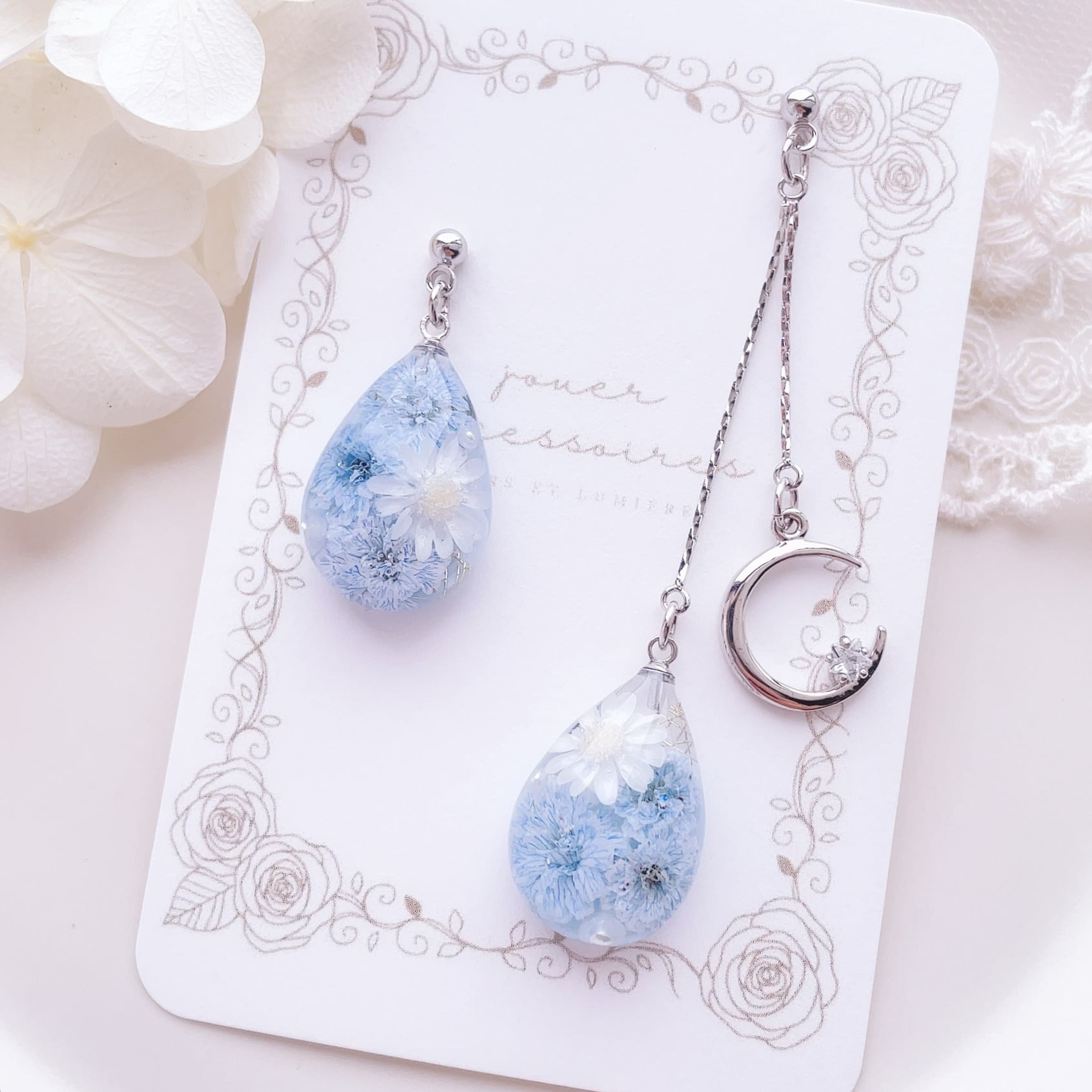 Lunaire "リュネール" 三日月とジルコニアのピアス/イヤリング(raindrop blue)