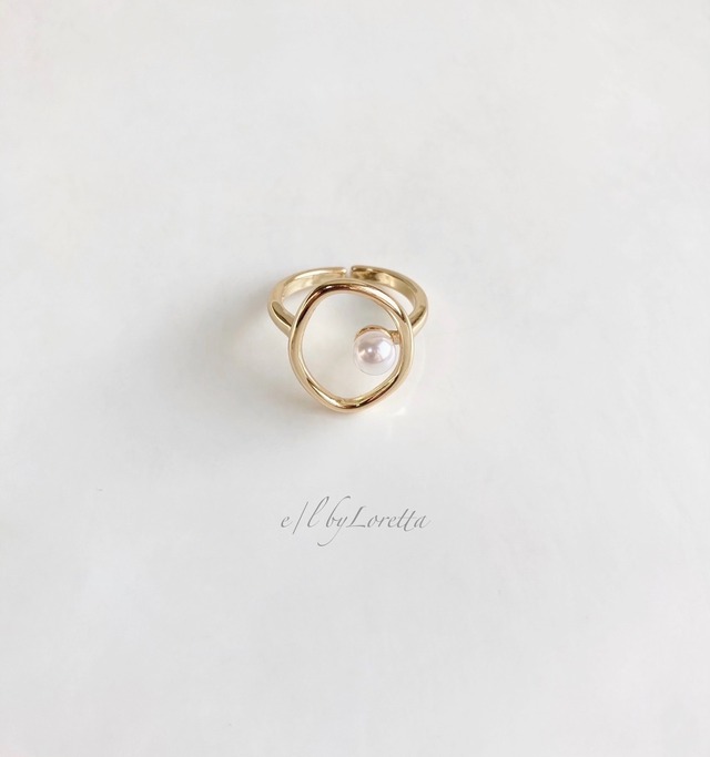 Oval pearl Ring  0002