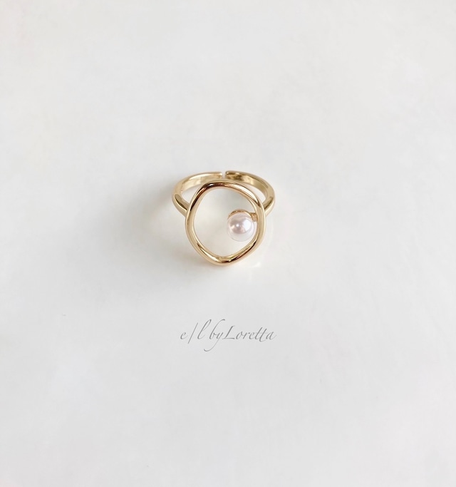 Oval pearl Ring  0002