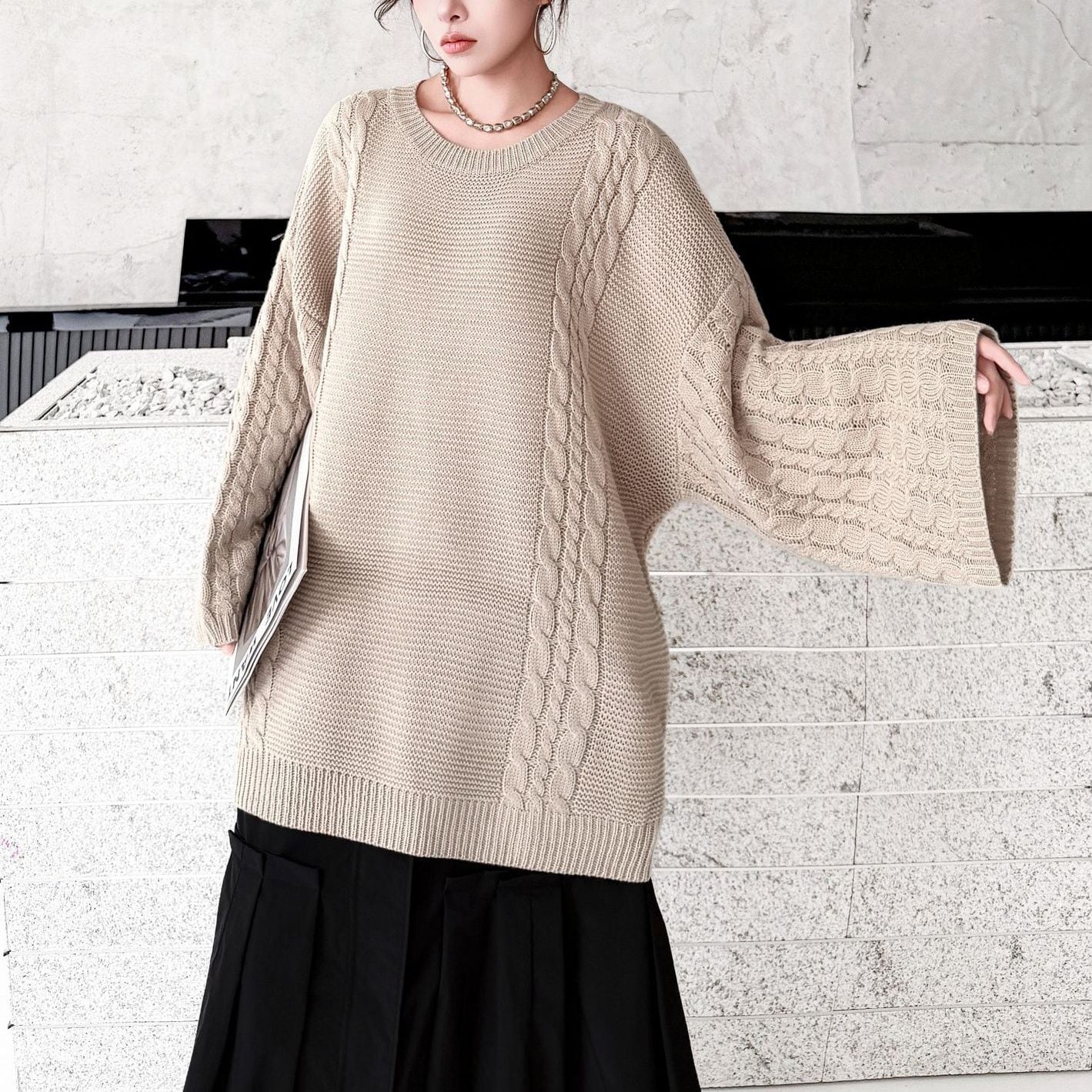 CABLE KNIT FLARED SLEEVE SHOULDER PULLOVER TOP M-18751