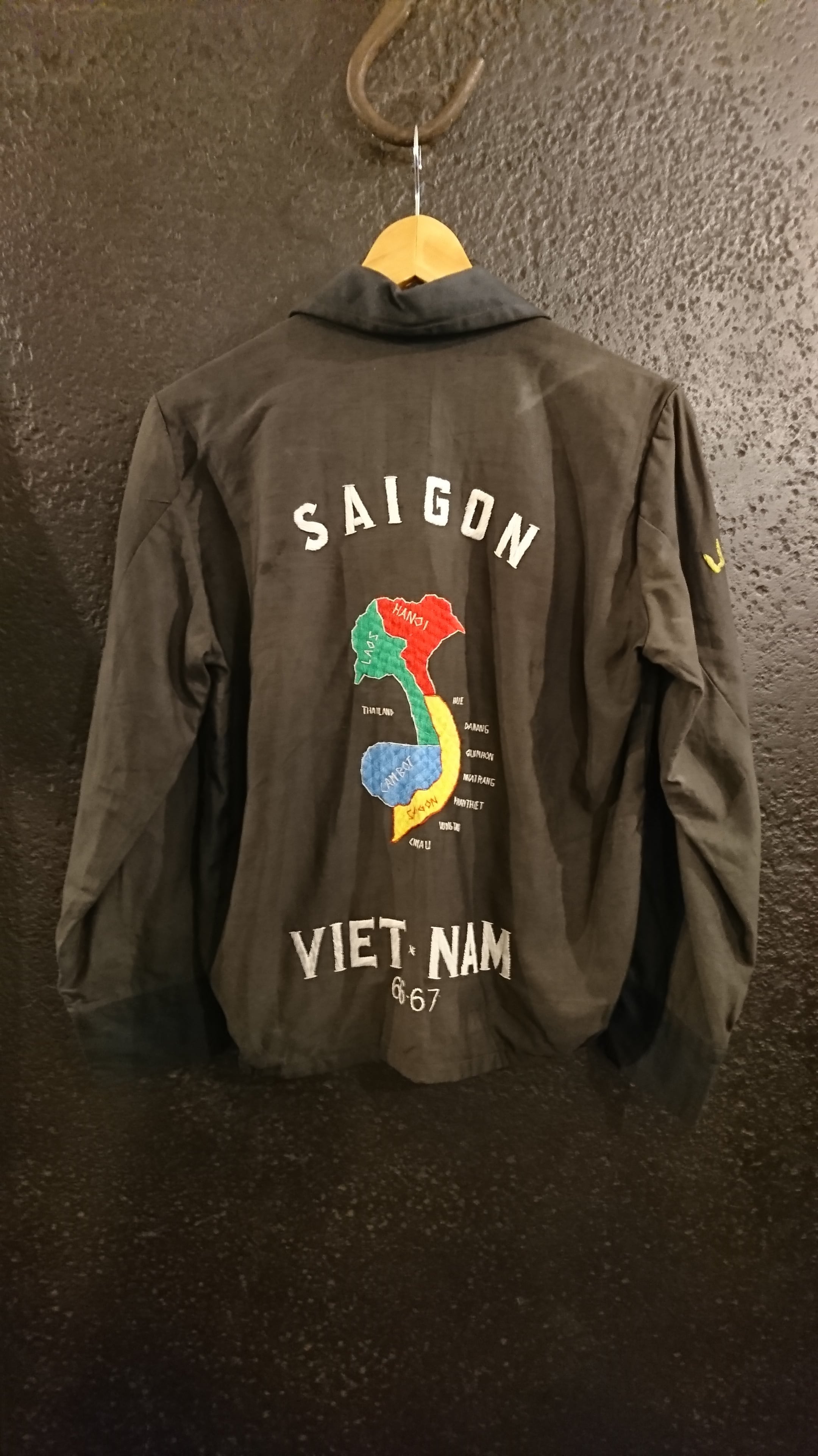 1960s VIET-NAM SOUVENIR JACKET