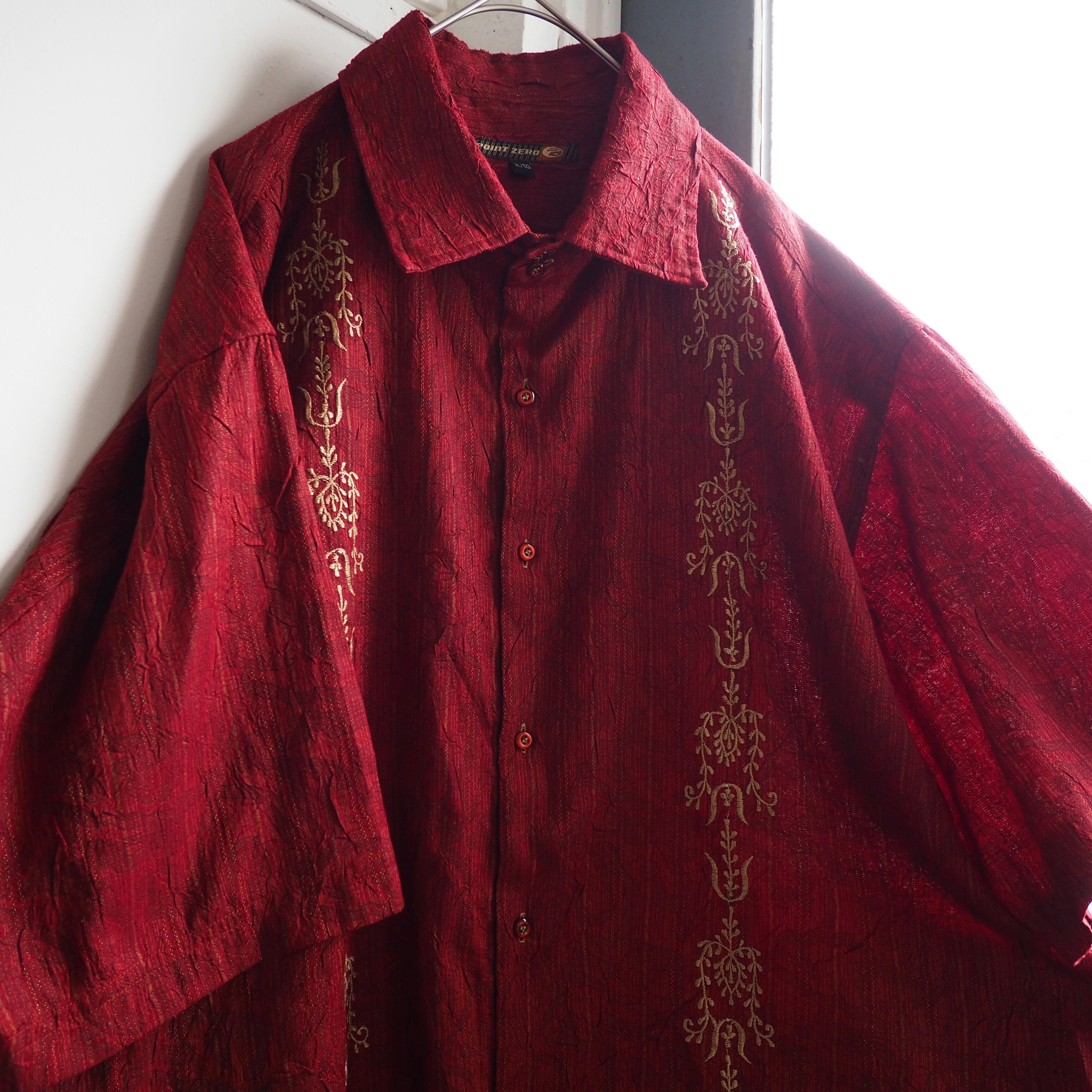 Beautiful Dark red × Tribal art embroidery vintage loose S/S shirt