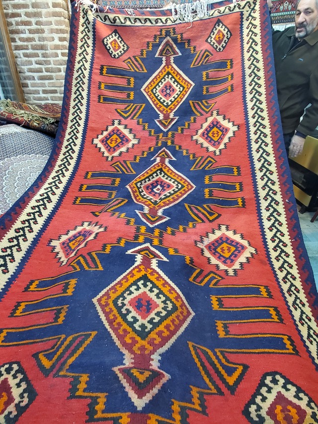 絨毯クエスト51【No.3】Kilim　アンバラーン産 ※現在、こちらの商品はイランに置いてあります。ご希望の方は先ずは在庫のご確認をお願いします。