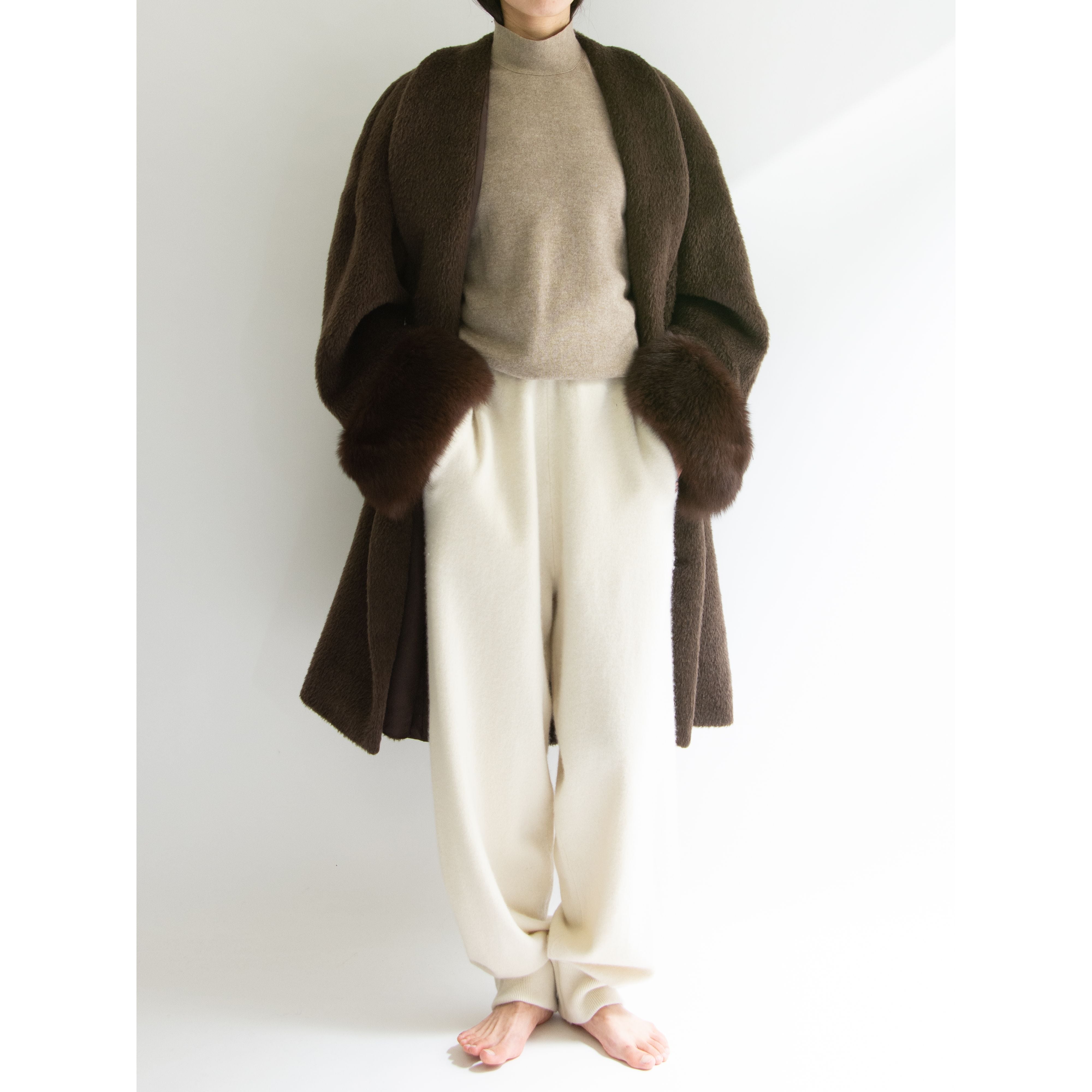 【MASCOTTE MAXCOATS】Made in Italy 80-90's "PIACENZA" Pure Baby Llama Overcoat（イタリア製 ピアチェンツァ ベビーラマ オーバーコート）