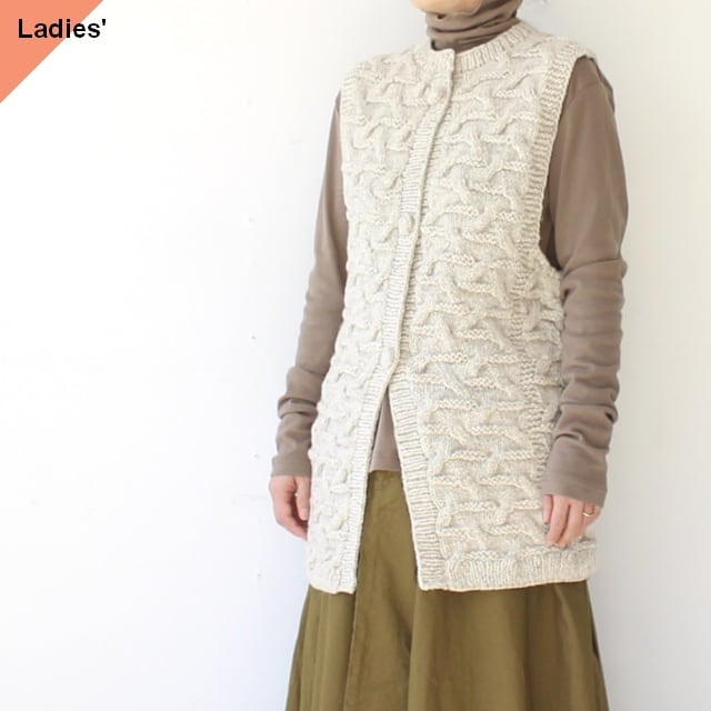IKITSUKE リバーケーブルニットベスト Hand-knit river cable vest (Off white)
