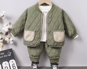 上下2点セット / セットアップ / ナイロン生地 / 女の子 / 男の子 / 〜4才( A〜C )