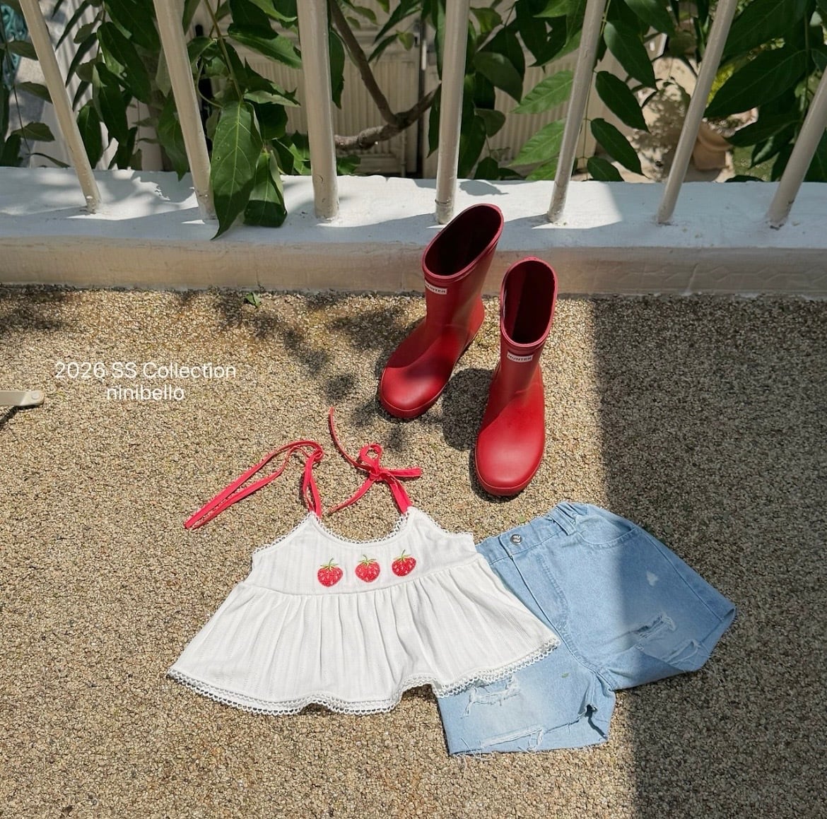【即納/80-100size】ベリーアイレットブラウストップス / ninibello