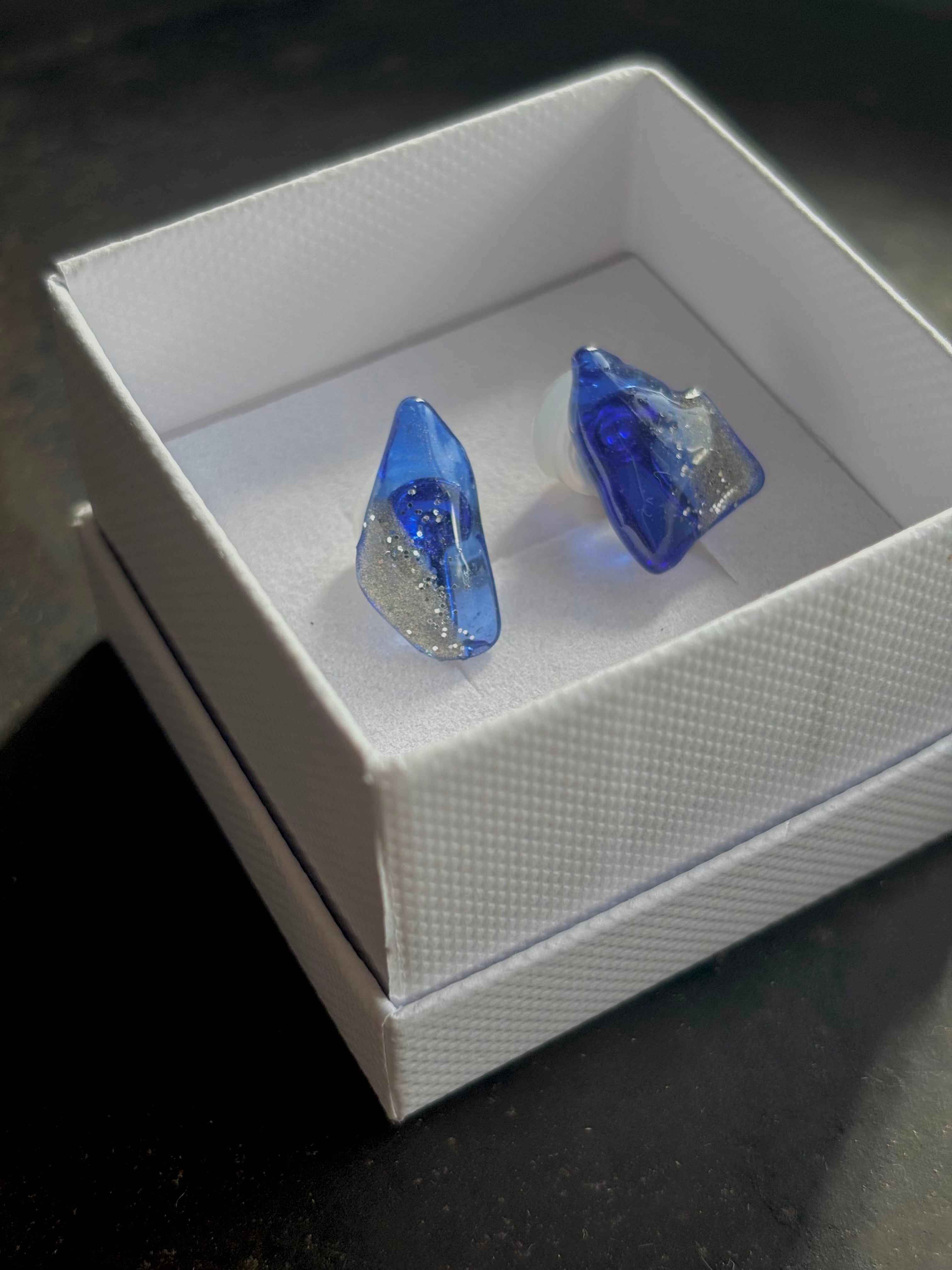 シーグラスイヤリング/Himi Blue