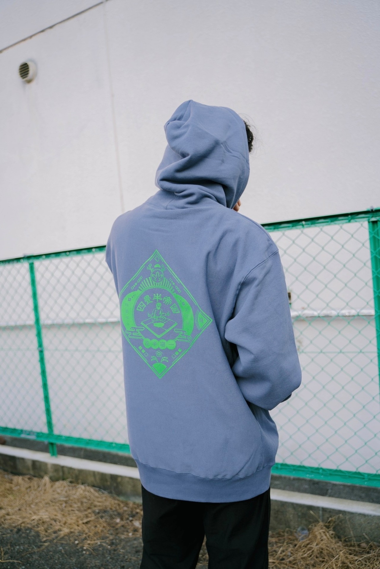 座半寝一　Hoodie  stone blue