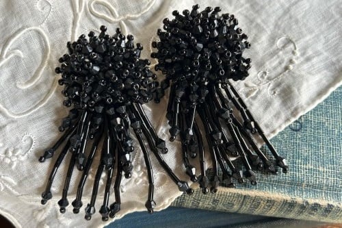 black fringed bead dome stud Earrings GARYO