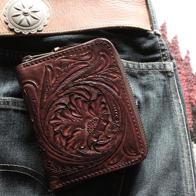 *Leather carving Wallet