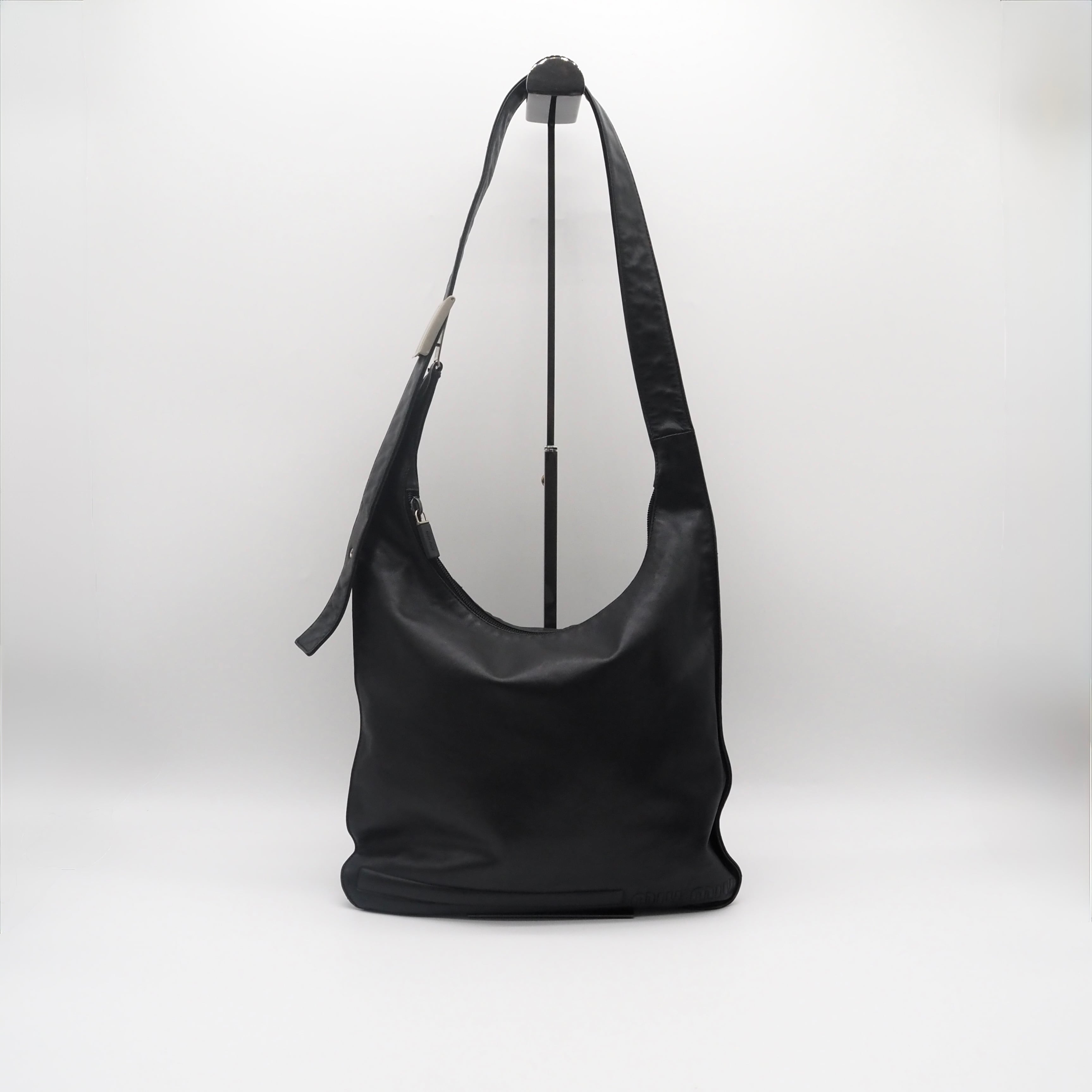 MIUMIU レザー ショルダー バッグ ブラック ミュウミュウ