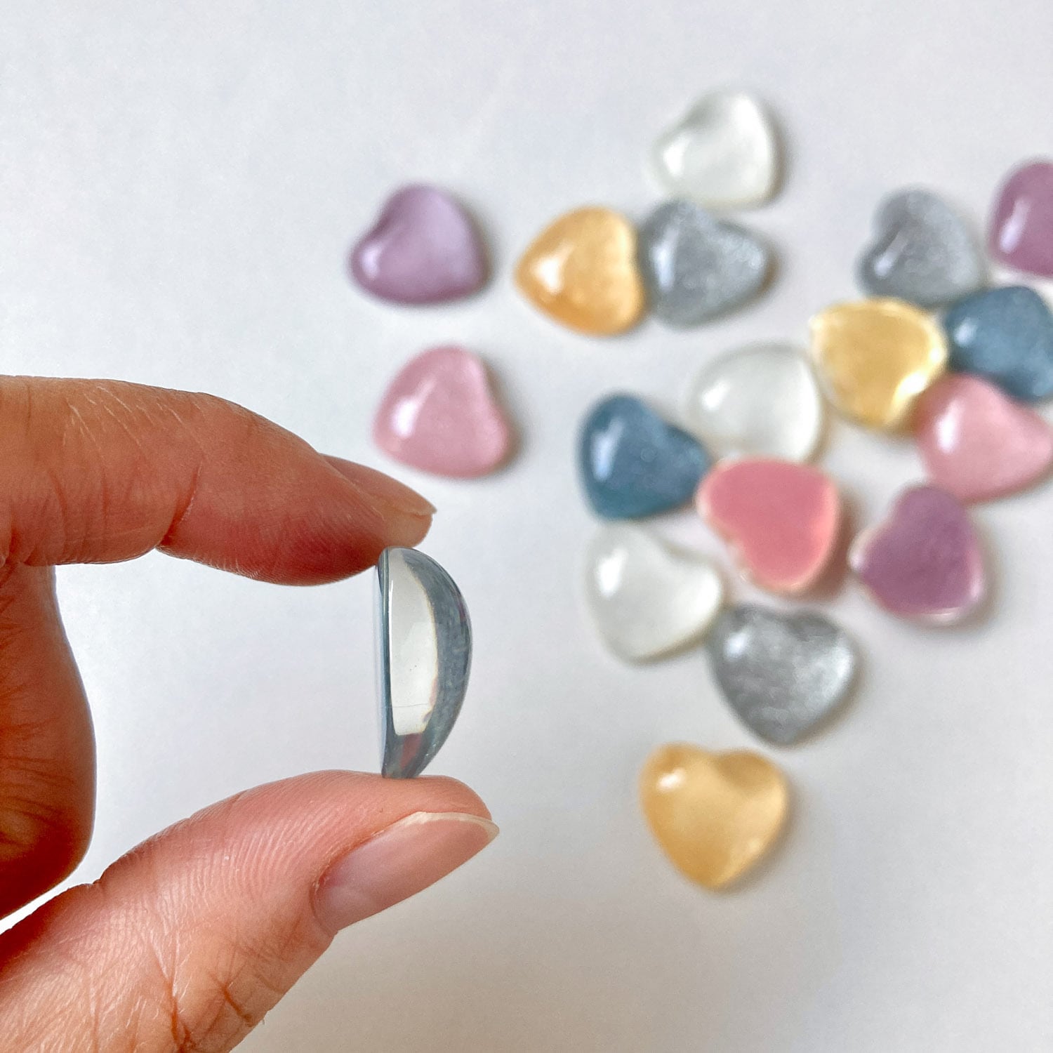 R-596 ✴︎new✴︎レジンカボション✴︎ハート型❤︎* 楽天市場】カボション ハートの通販 R-596 ✴︎new✴︎レジン