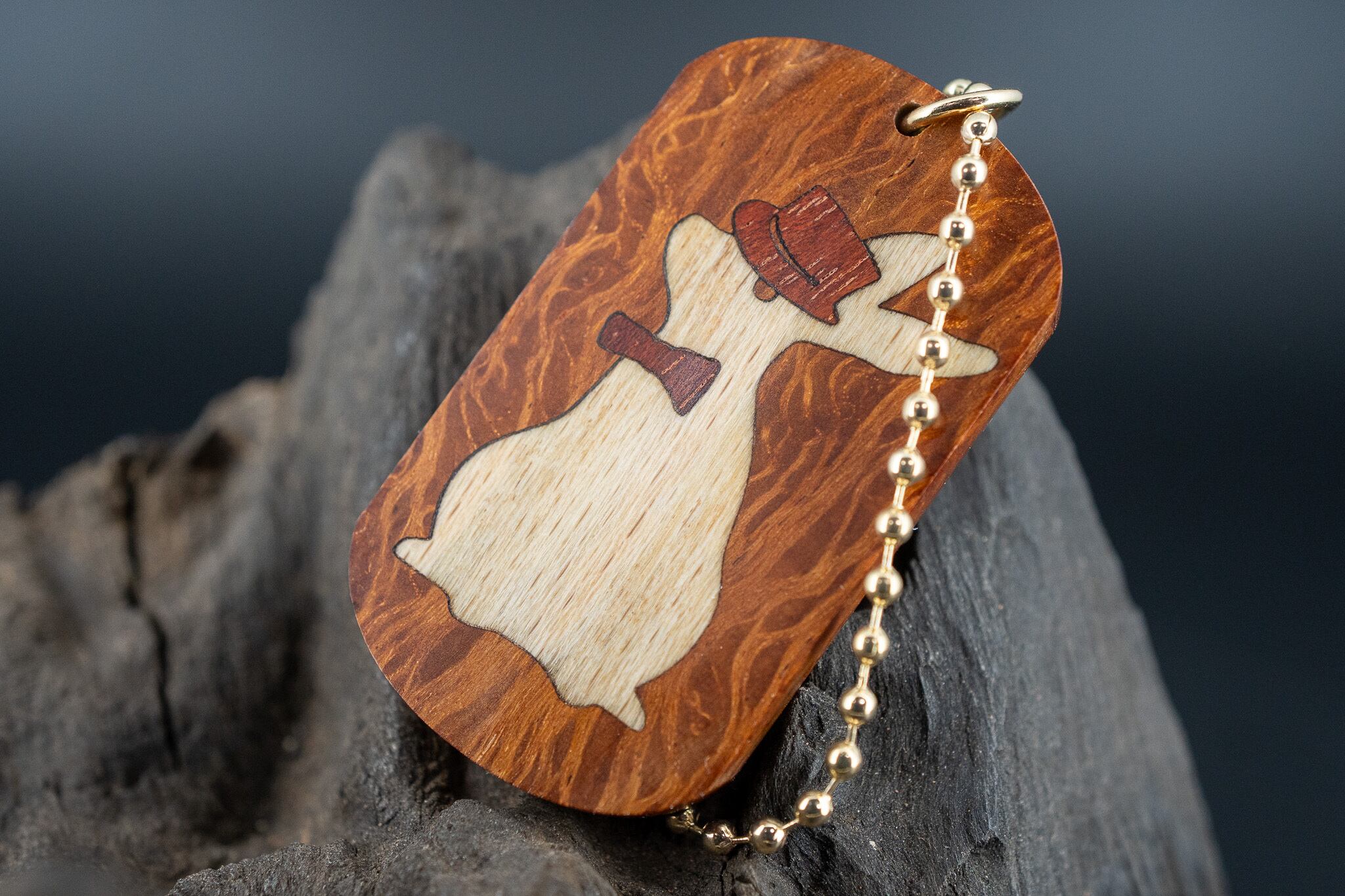 【 強さと美しさの象徴】シーオーク ドッグタグ 象嵌 三月ウサギ