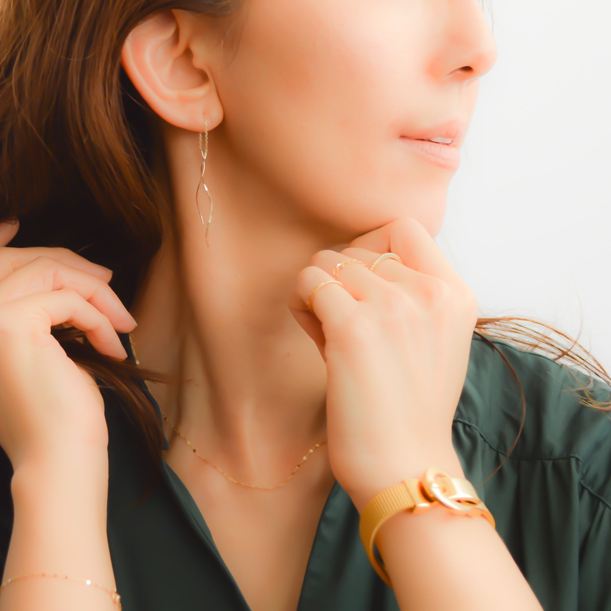 フェイスラインを綺麗に魅せるピアスK10 Twist Pierce | naotjewelry