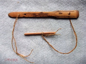 『紋竹（もんだけ）』　アイヌ民族楽器・口琴　ムックリ
