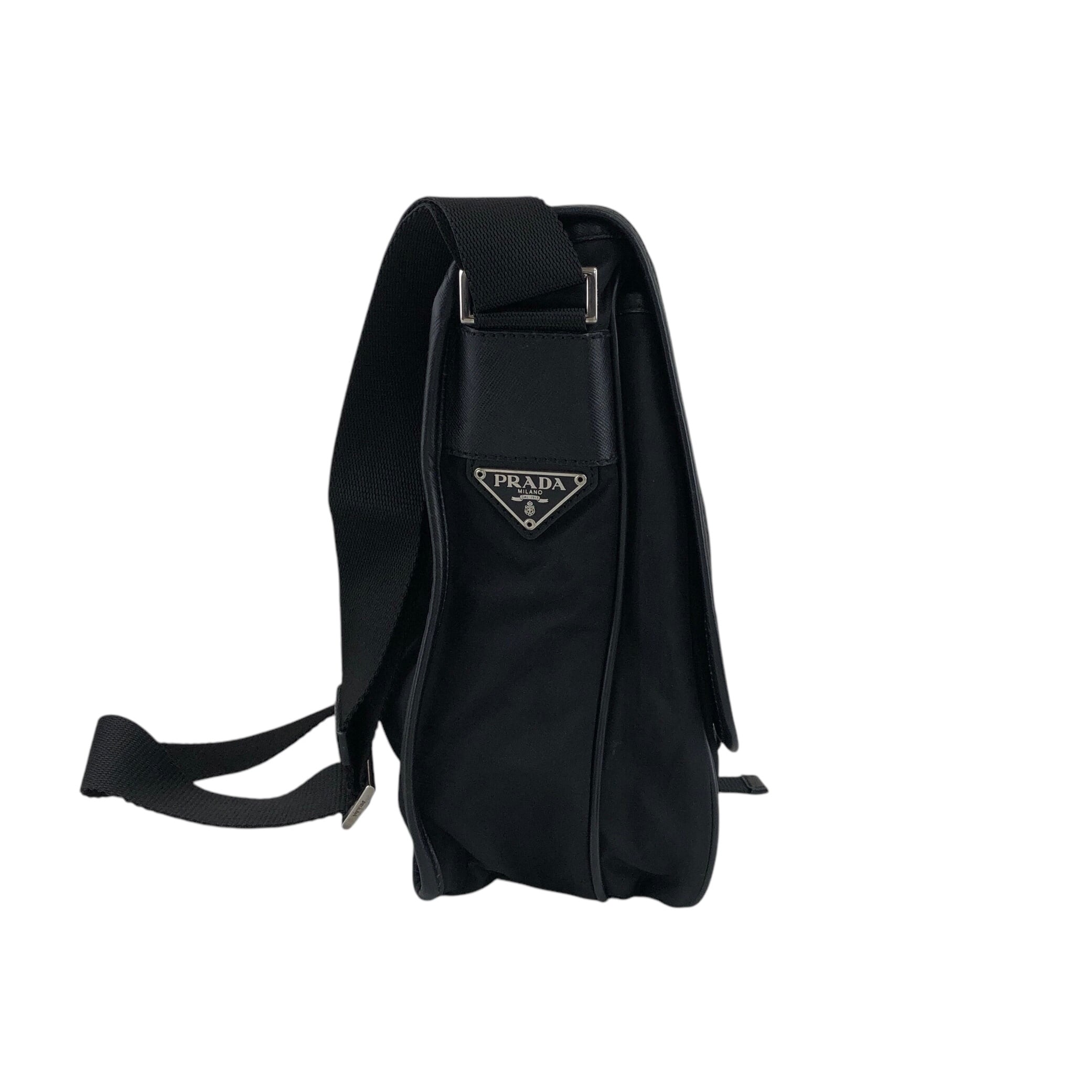 PRADA プラダ ショルダーバッグ ブラック ナイロン メッセンジャー